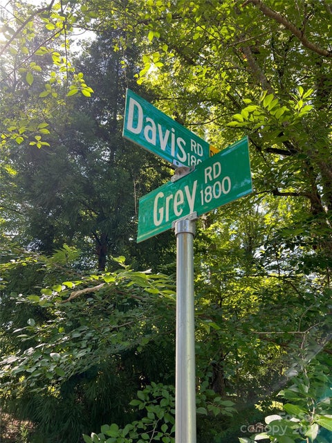 Photo for 1917 Davis Road 4