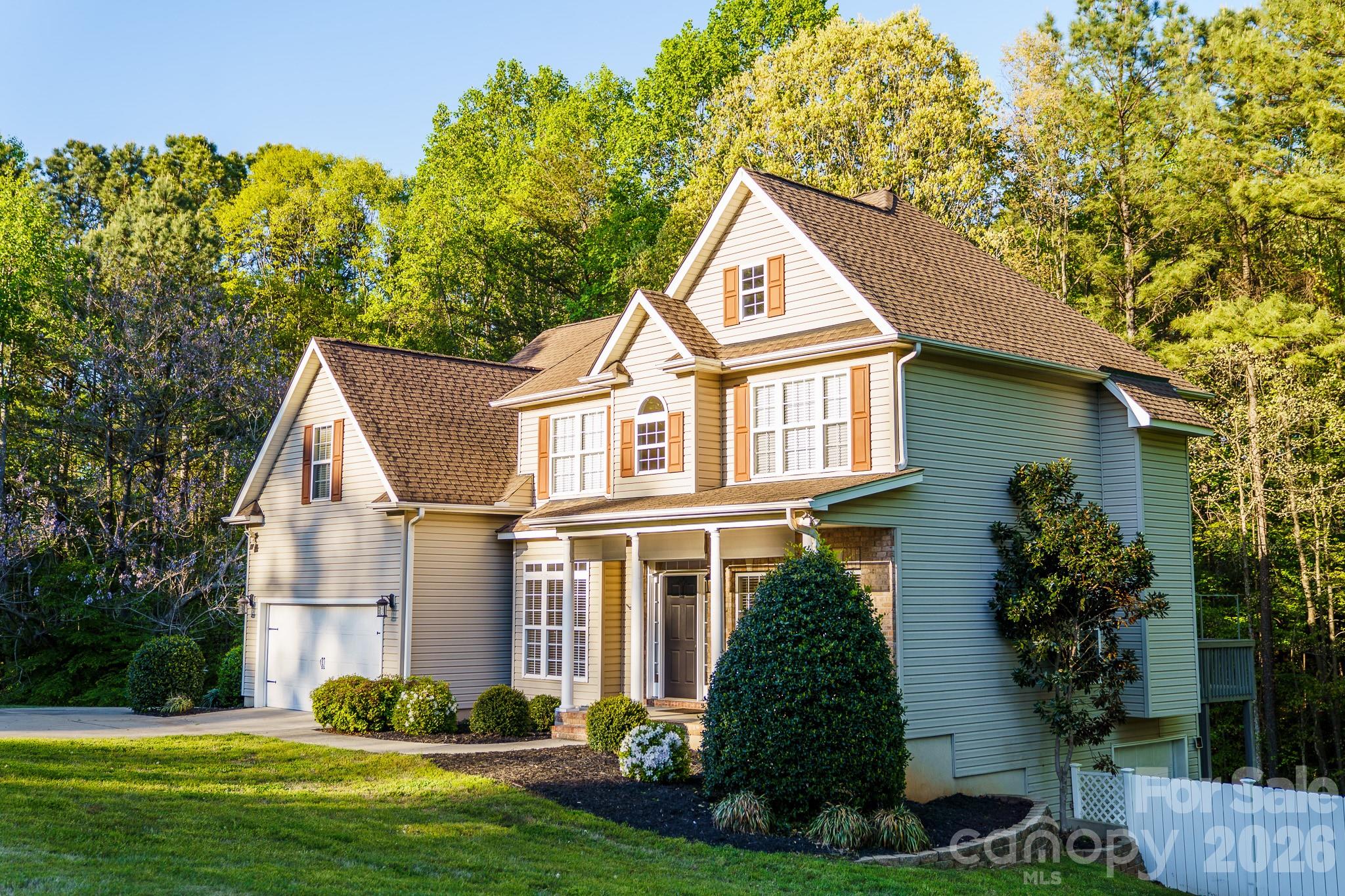 214 Harbor Landing Drive