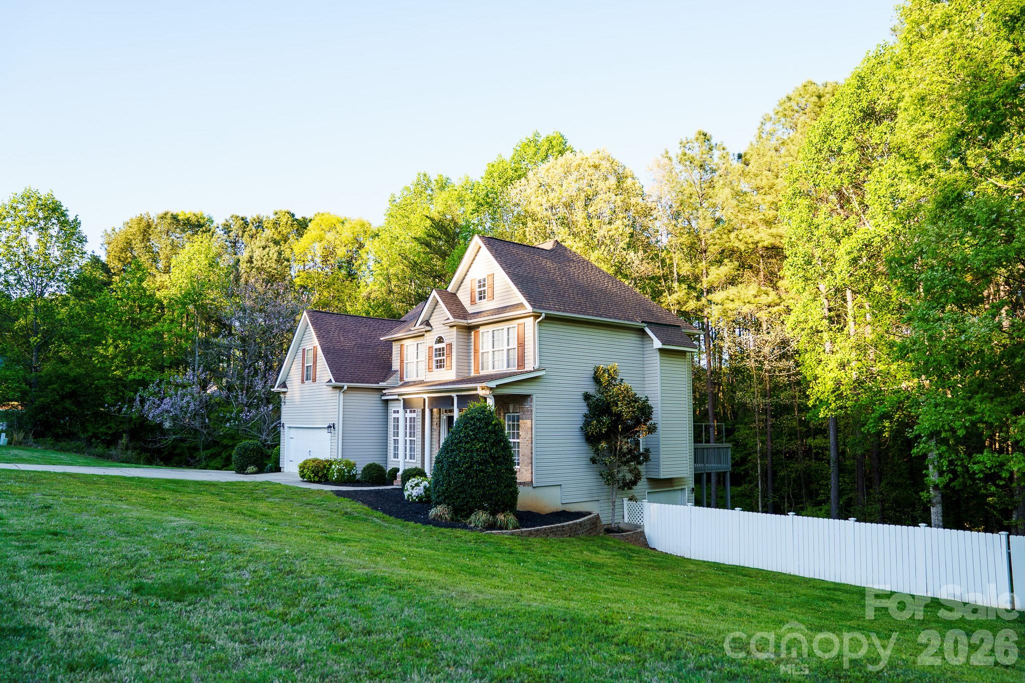 214 Harbor Landing Drive