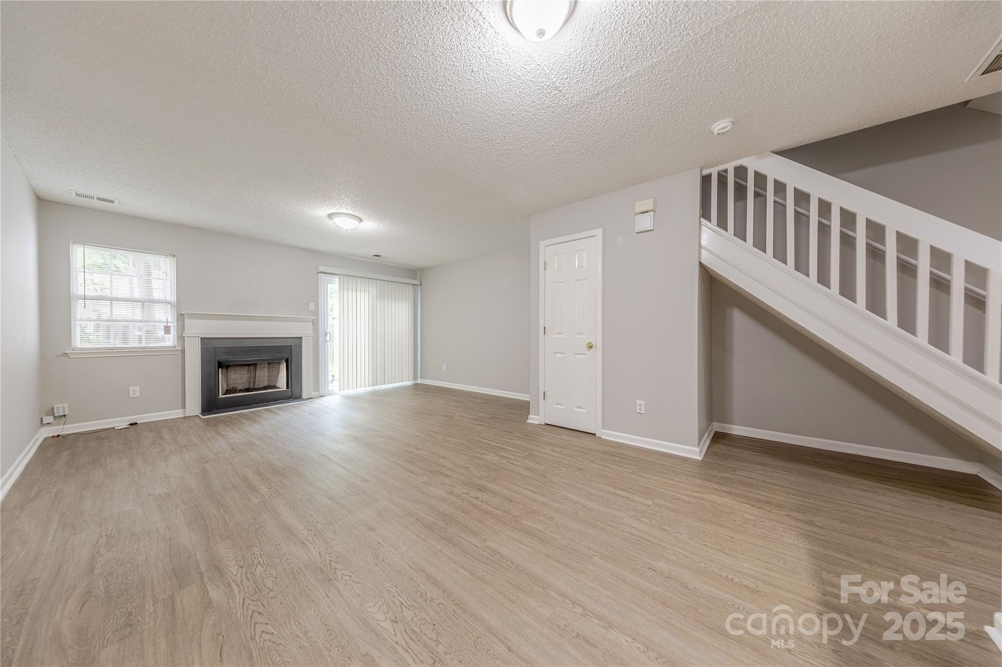 1809 Birch Heights Court