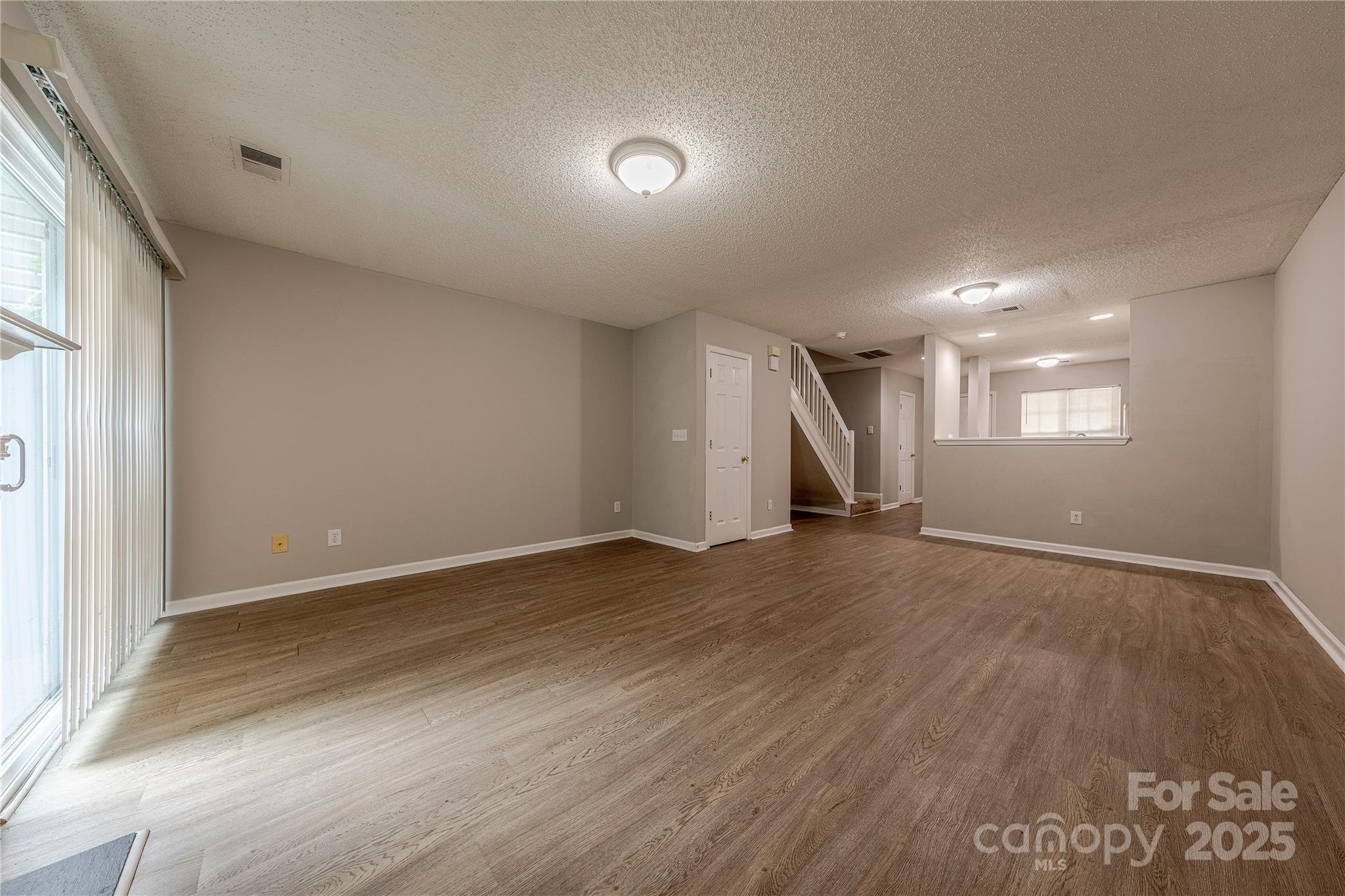1809 Birch Heights Court