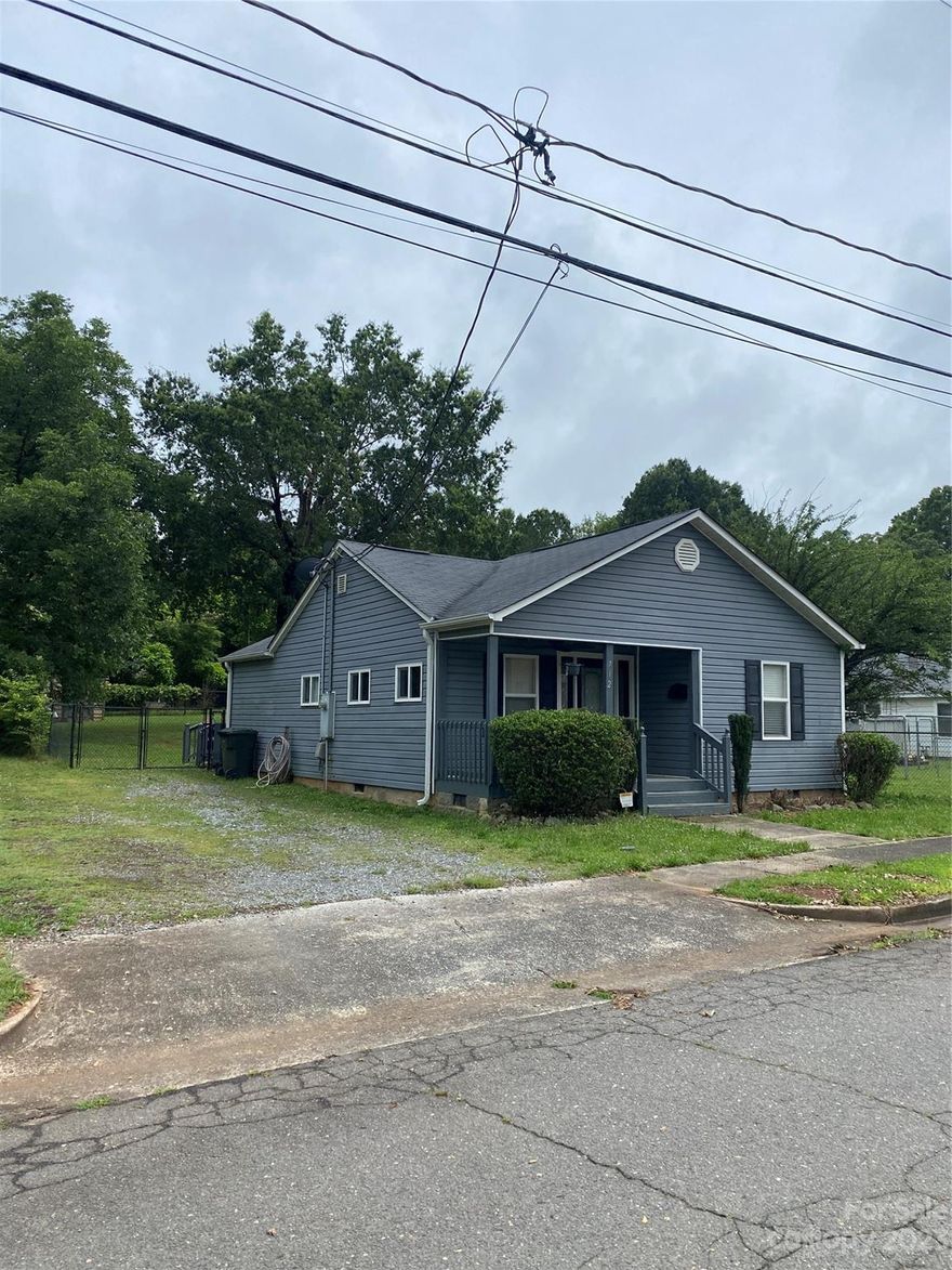 Nice Bungalow in established neighborhood. 2BR and 1.5BA, Hard surface floors, Large fenced back yard, Shed, relaxing deck.