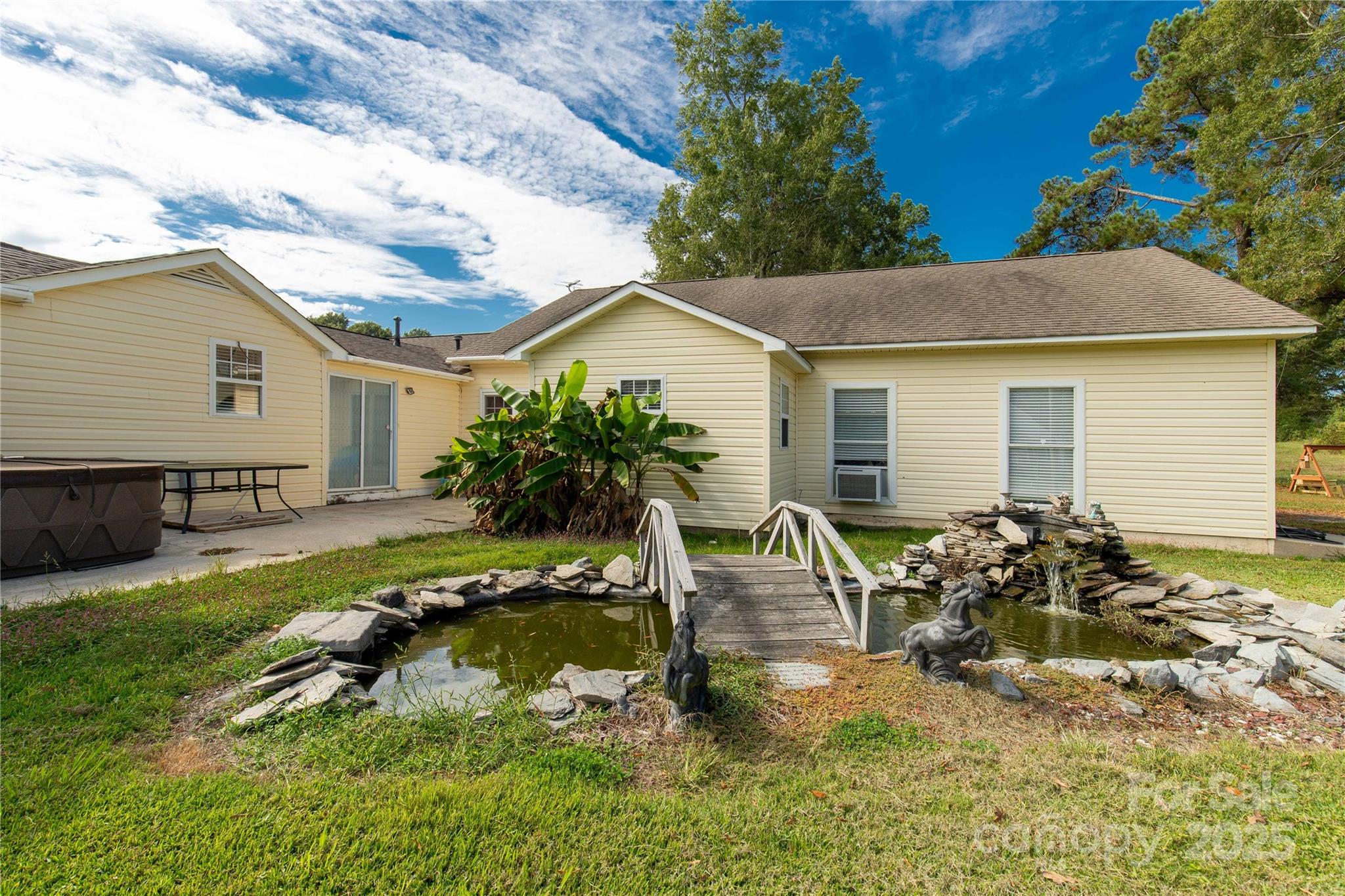 2538 Old Camden Highway