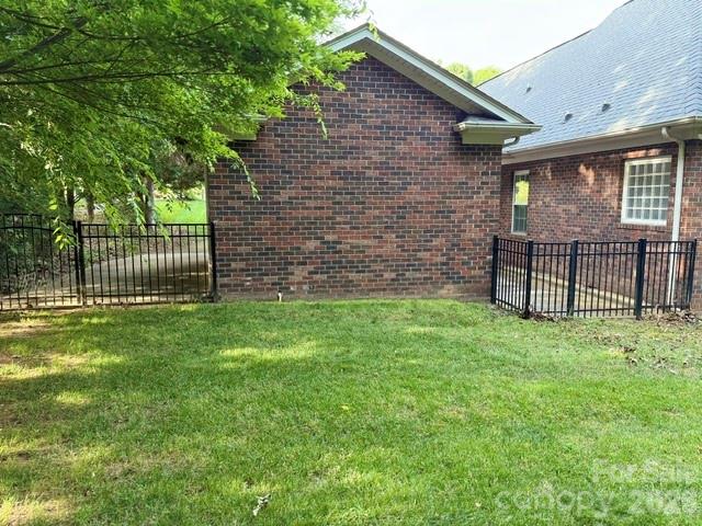 5911 Sugarcane Court