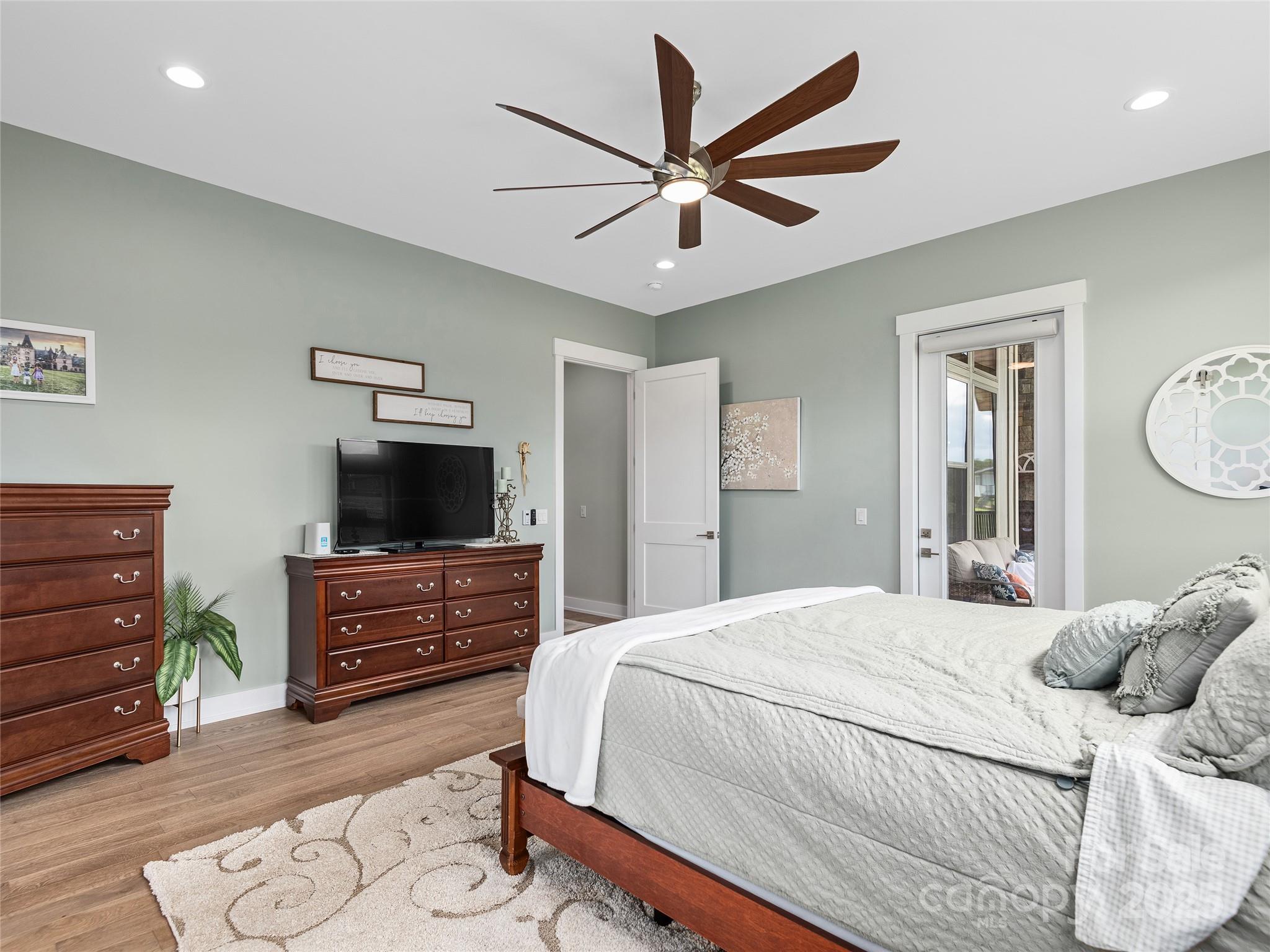 Mills River Crossing - Residential