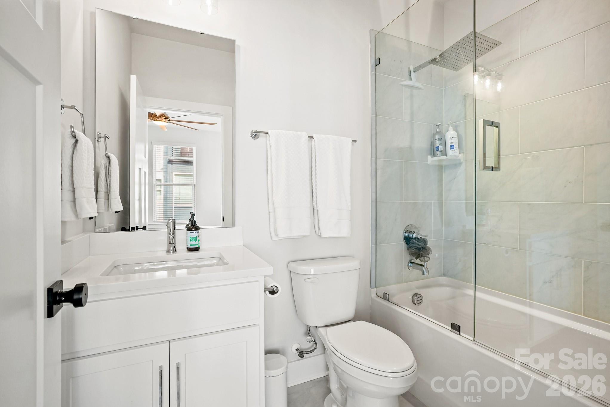 LOSO Terraces - Residential