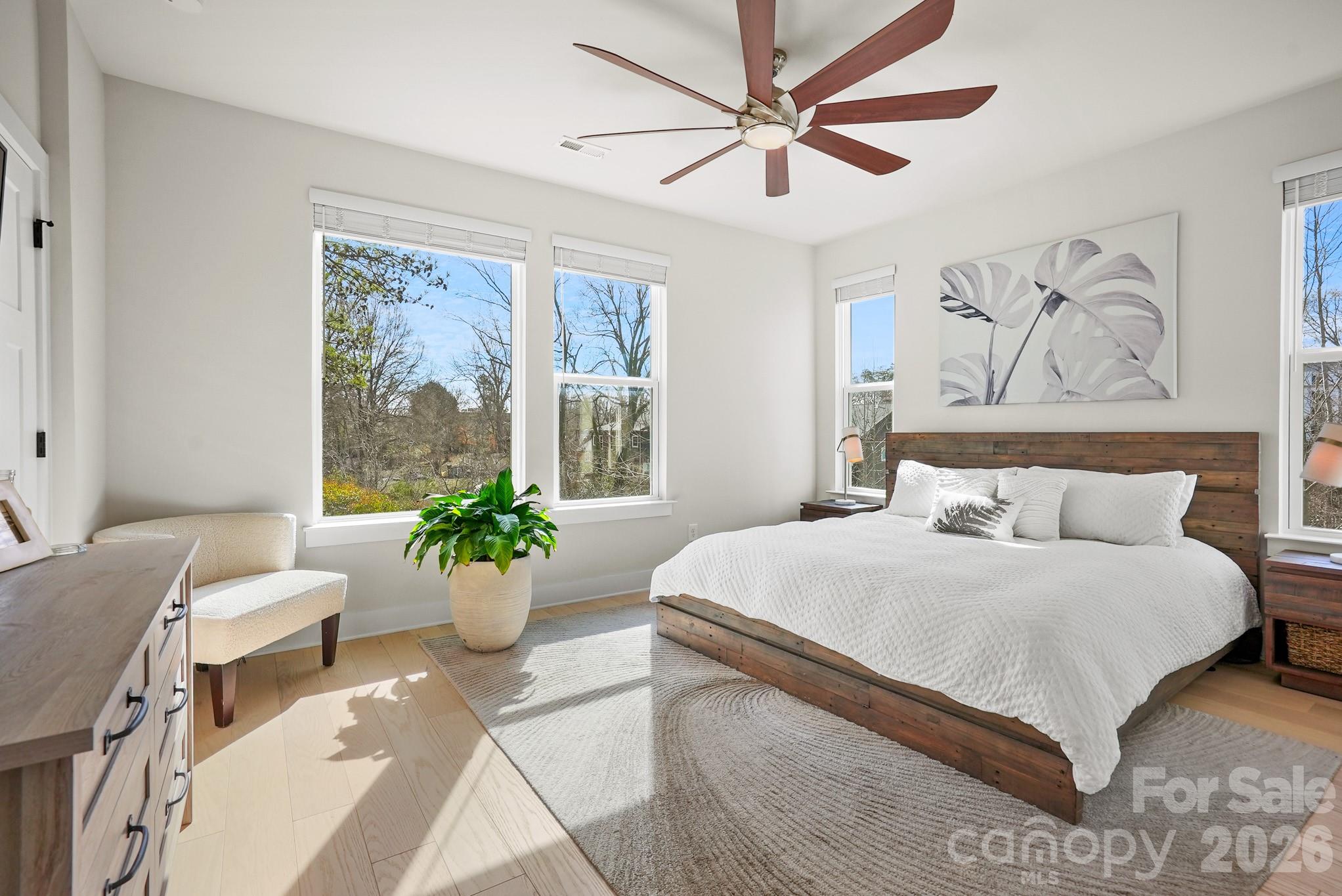 LOSO Terraces - Residential