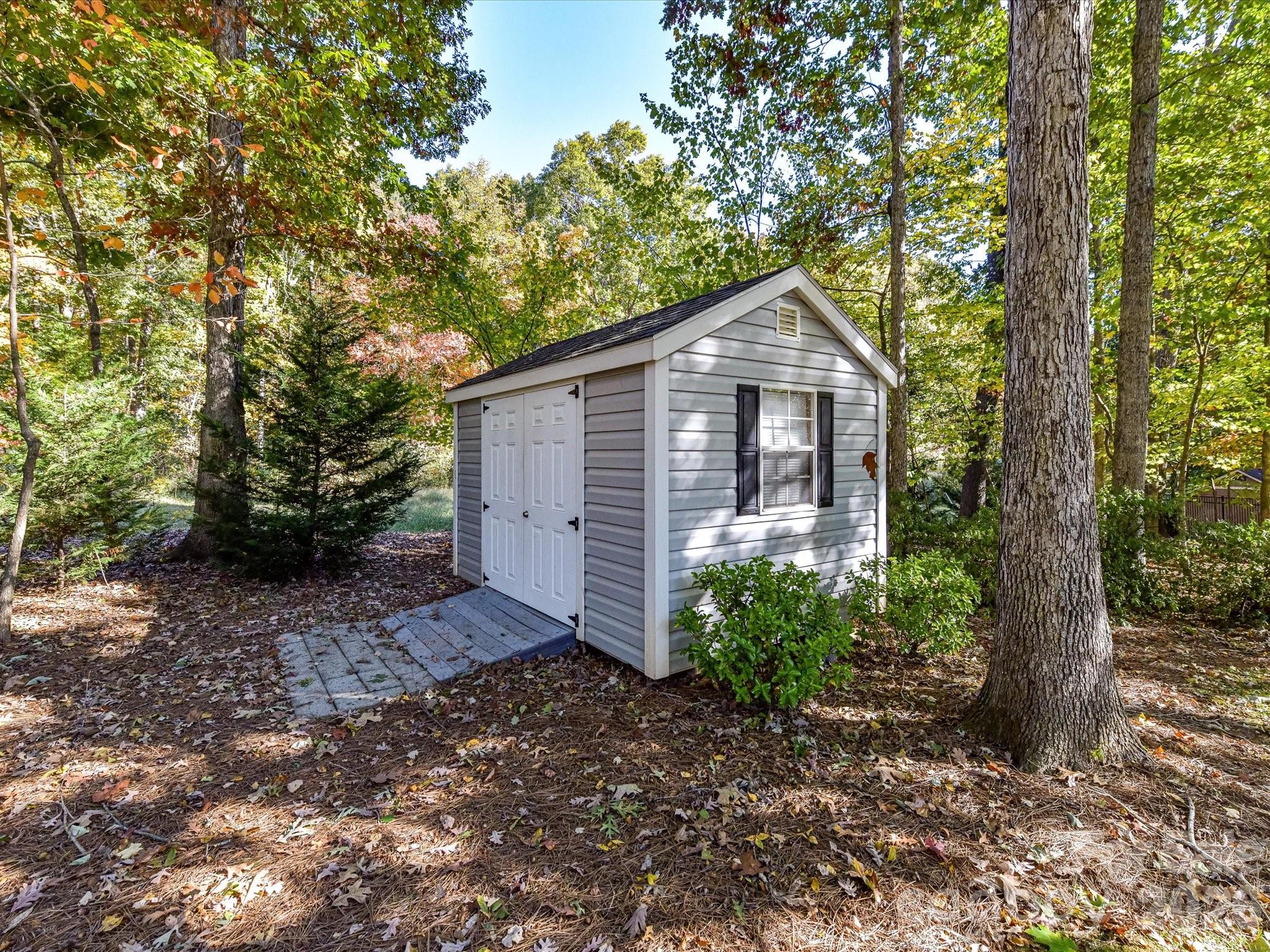 Savannah Way - Residential