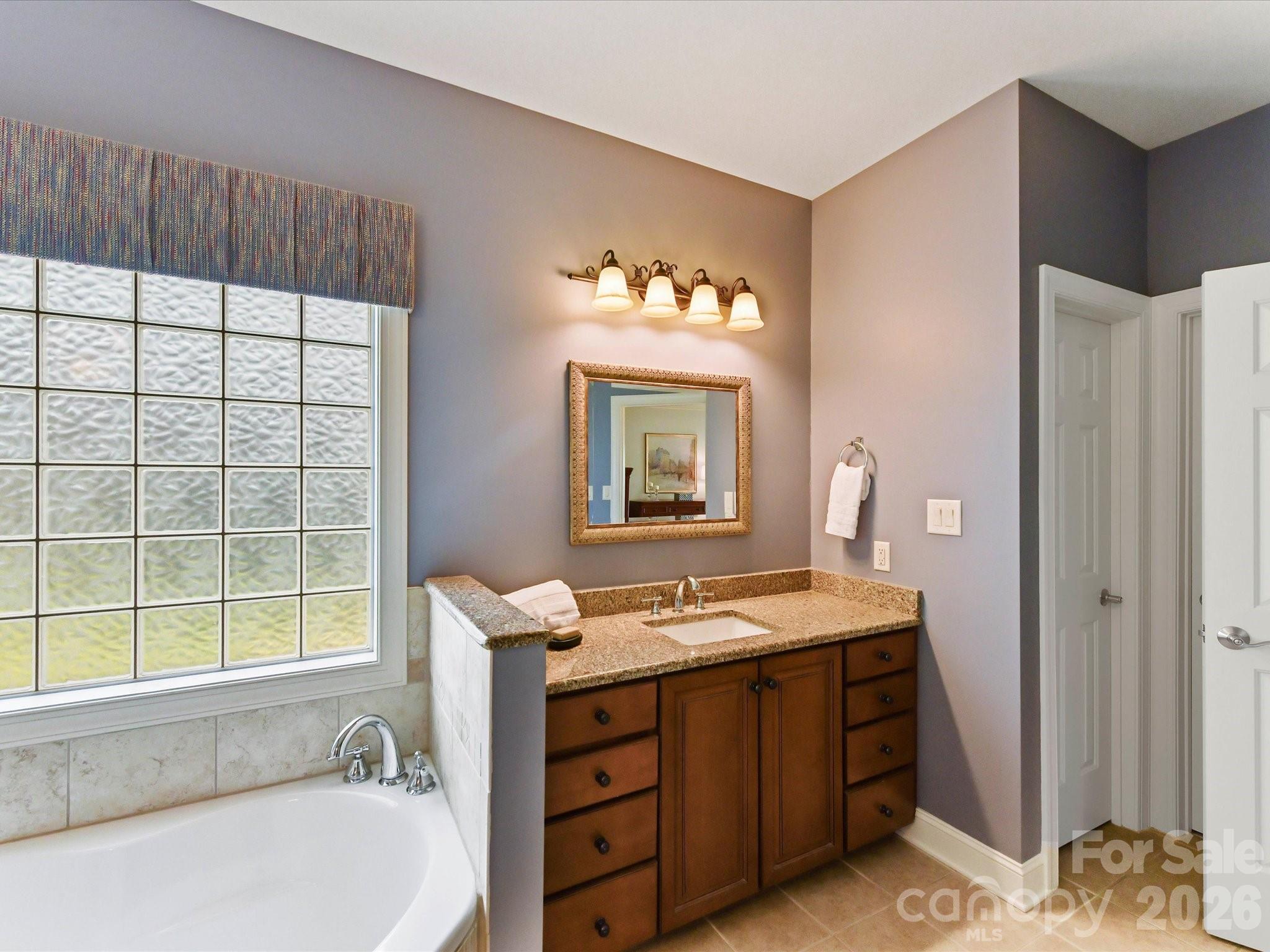 Savannah Way - Residential