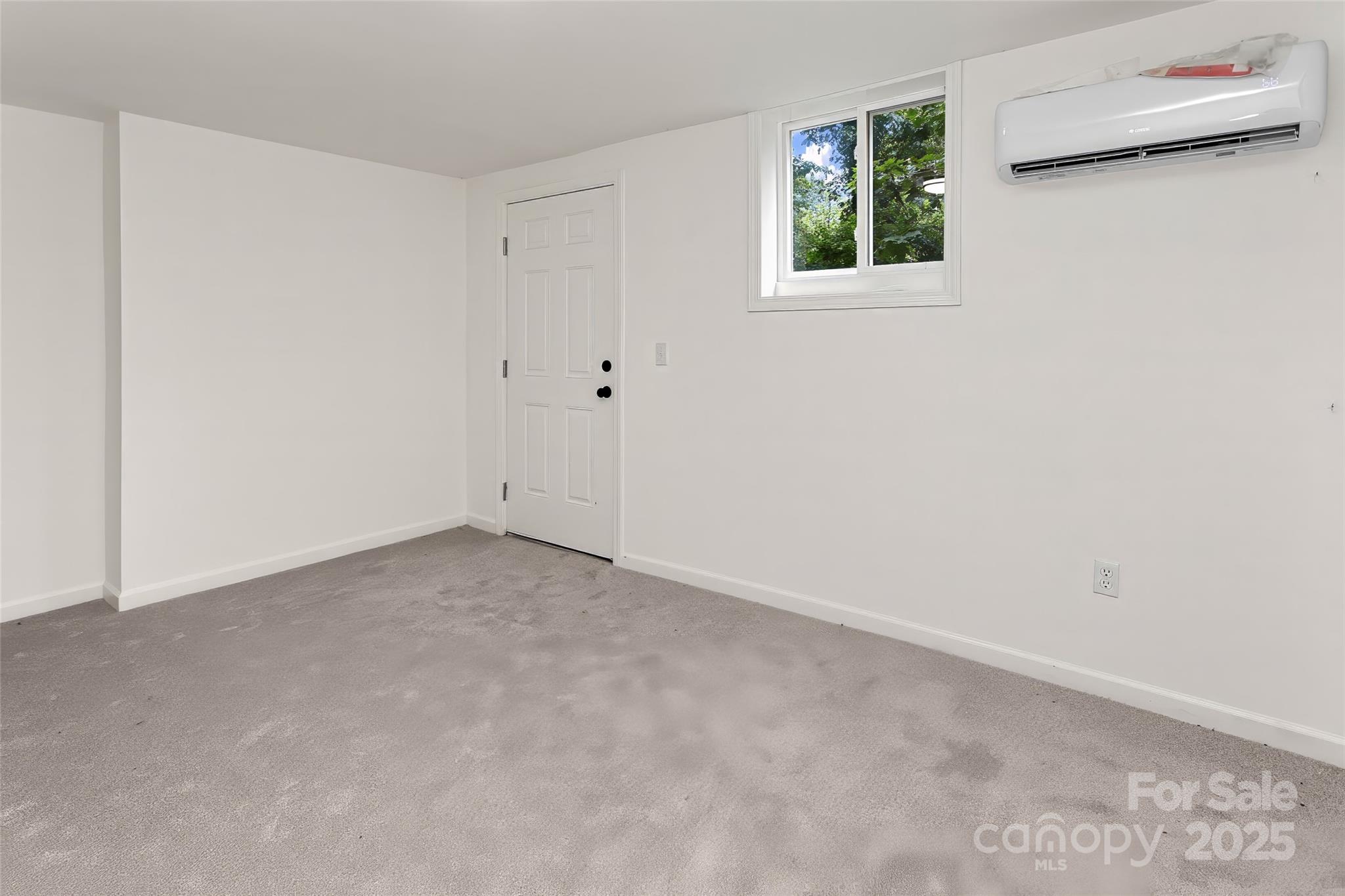 Long John Mt Estates - Residential