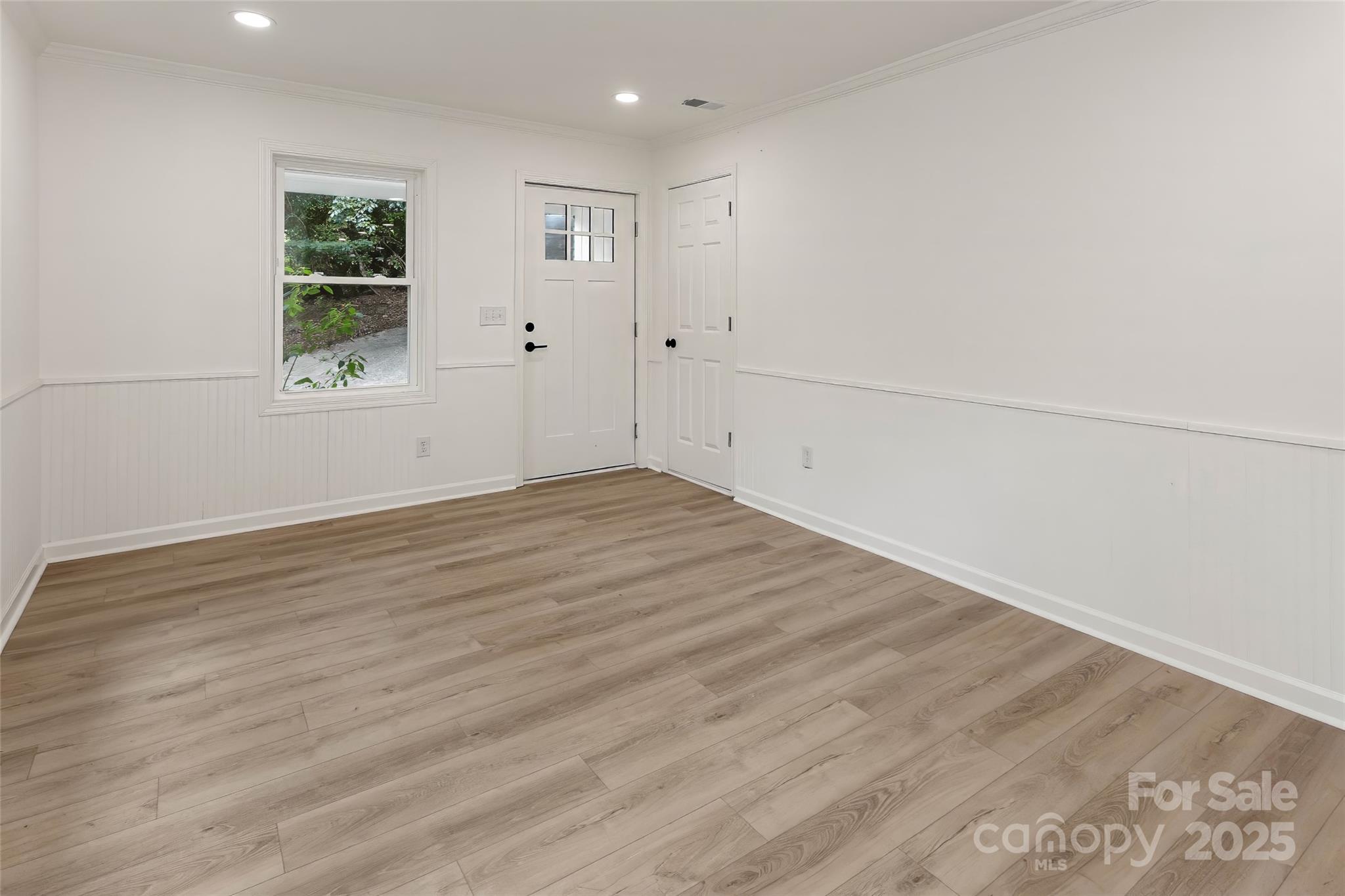 240 Spicewood Lane