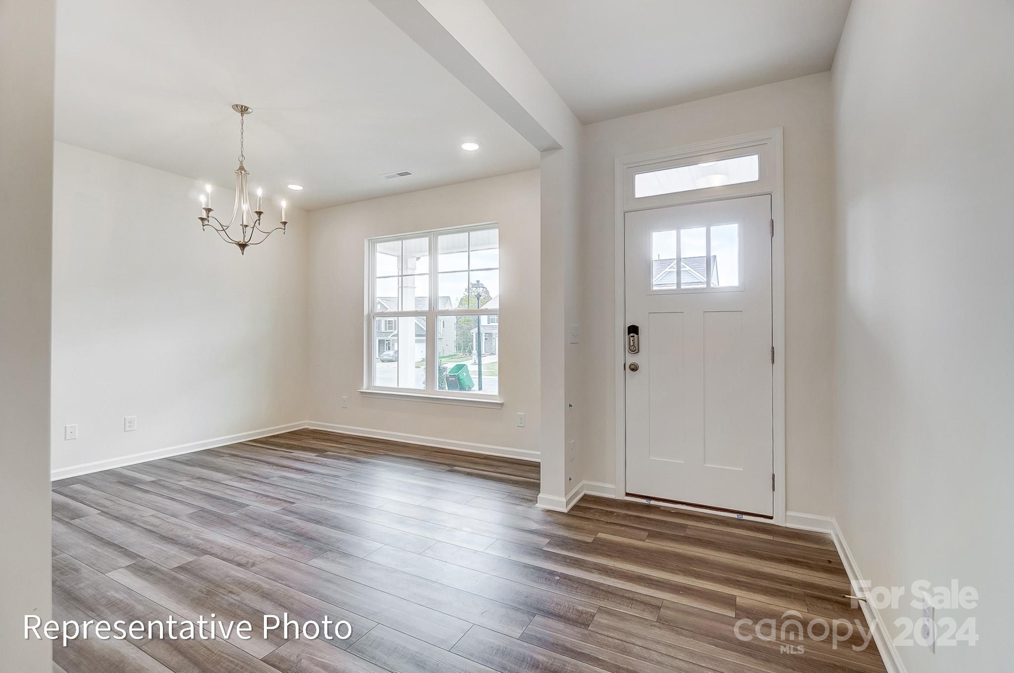 5112 Heathland Drive 75