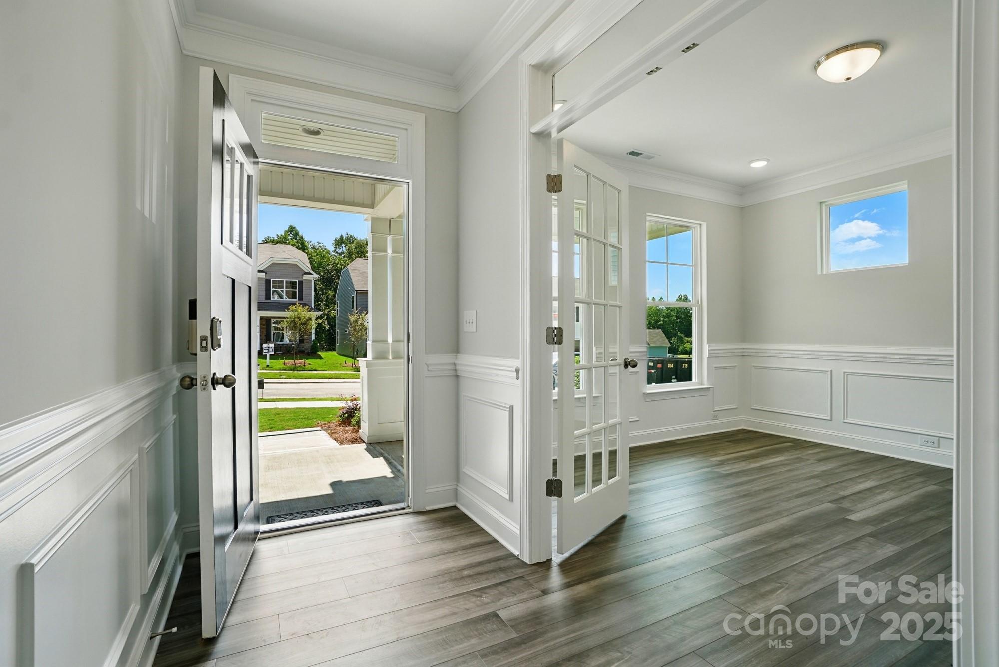 5112 Heathland Drive 75