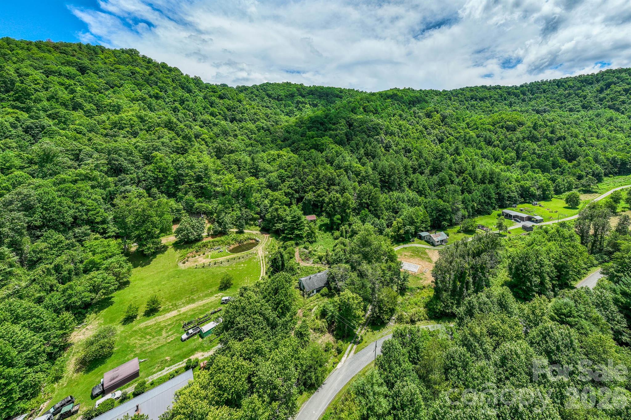 789 Jarrett Cove Road