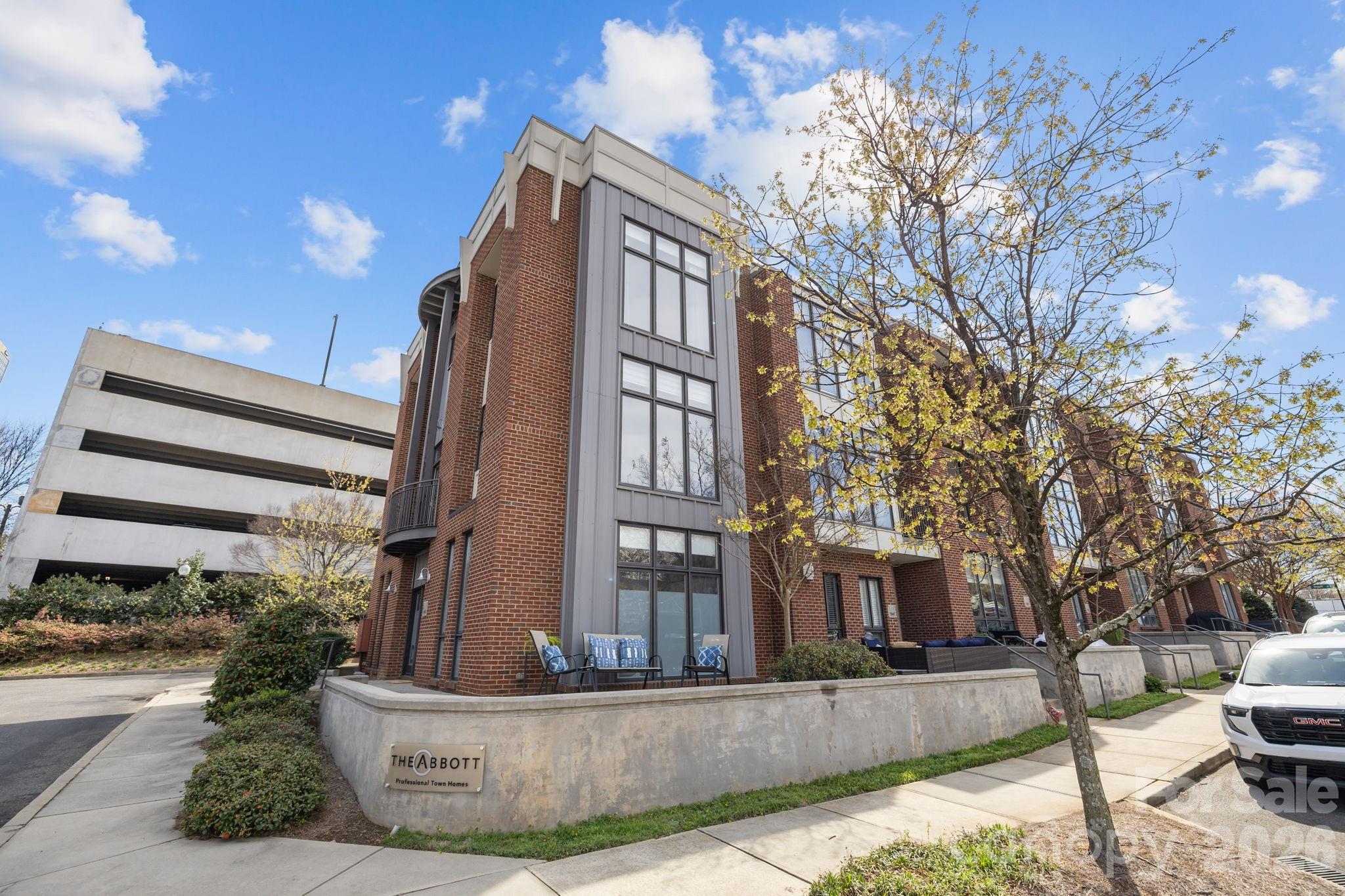 The Abbott - Residential