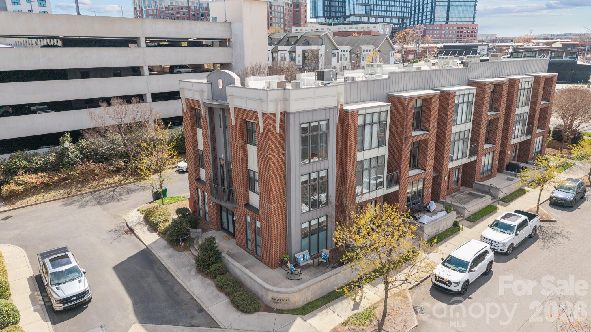 The Abbott - Residential