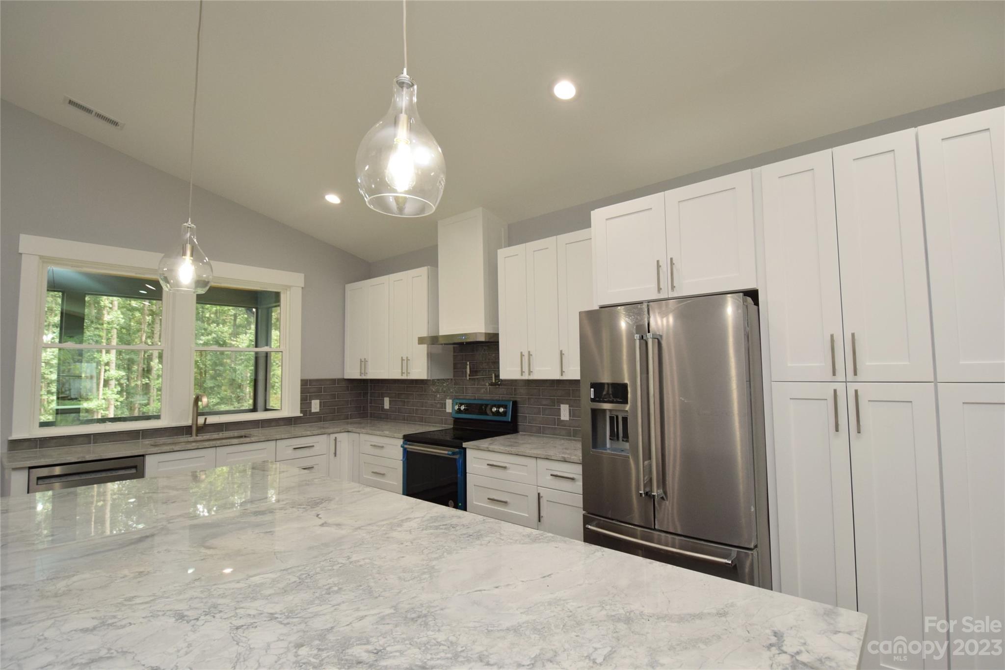 Echo Valley Acres - Residential