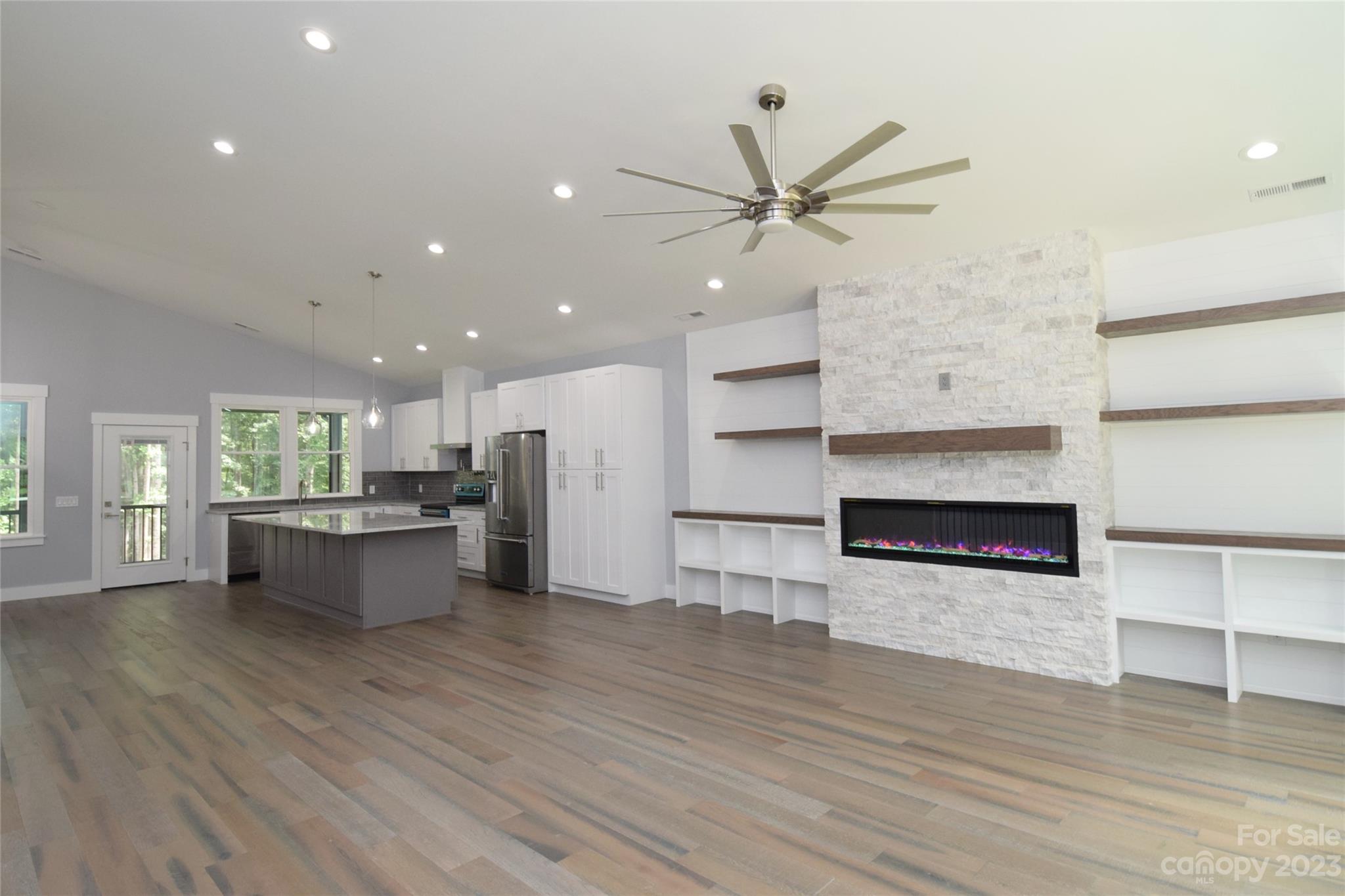 Echo Valley Acres - Residential