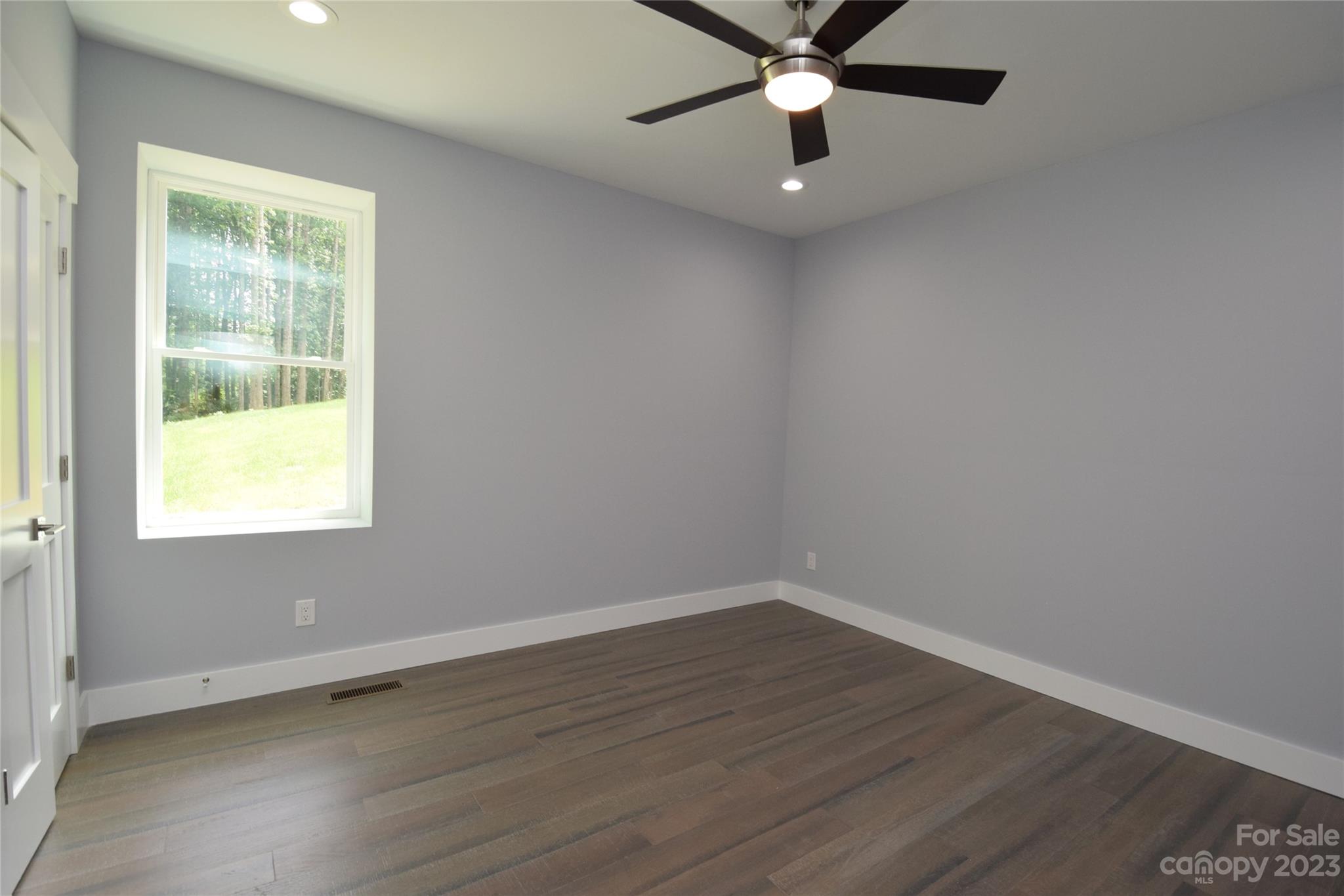 Echo Valley Acres - Residential