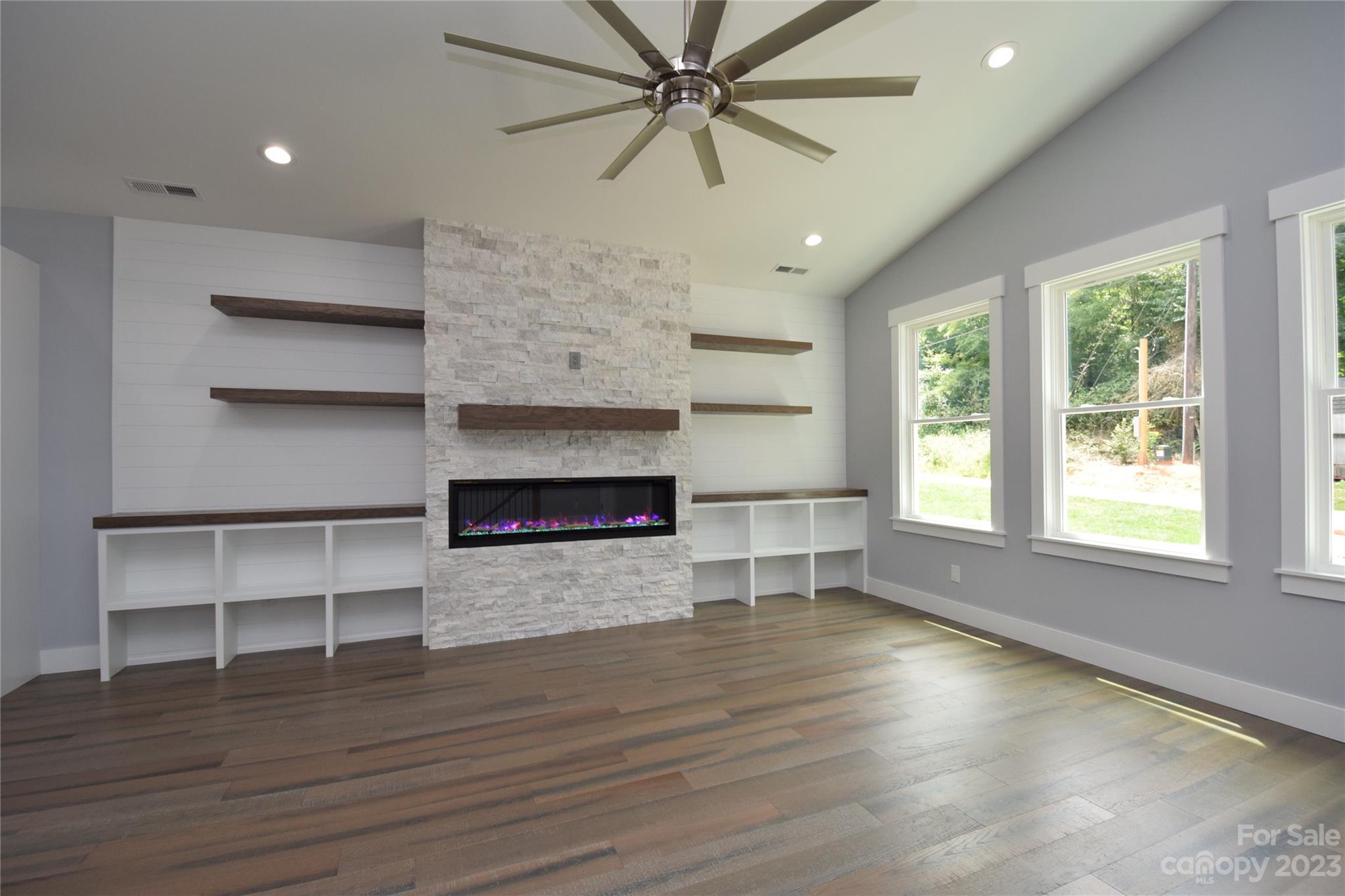 Echo Valley Acres - Residential