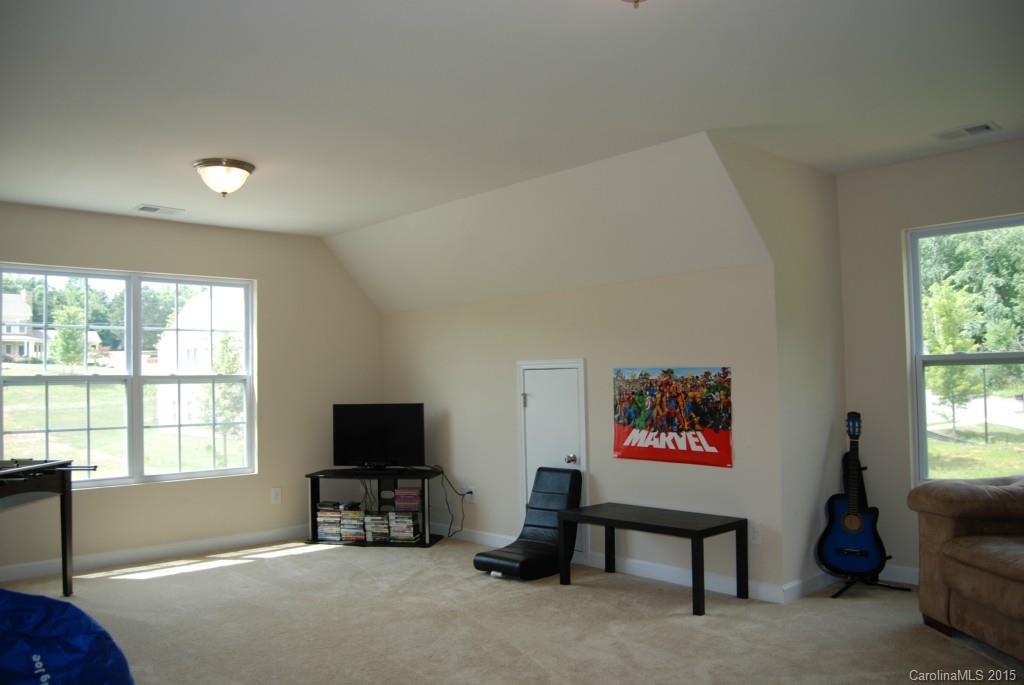 Marthas Ridge - Residential