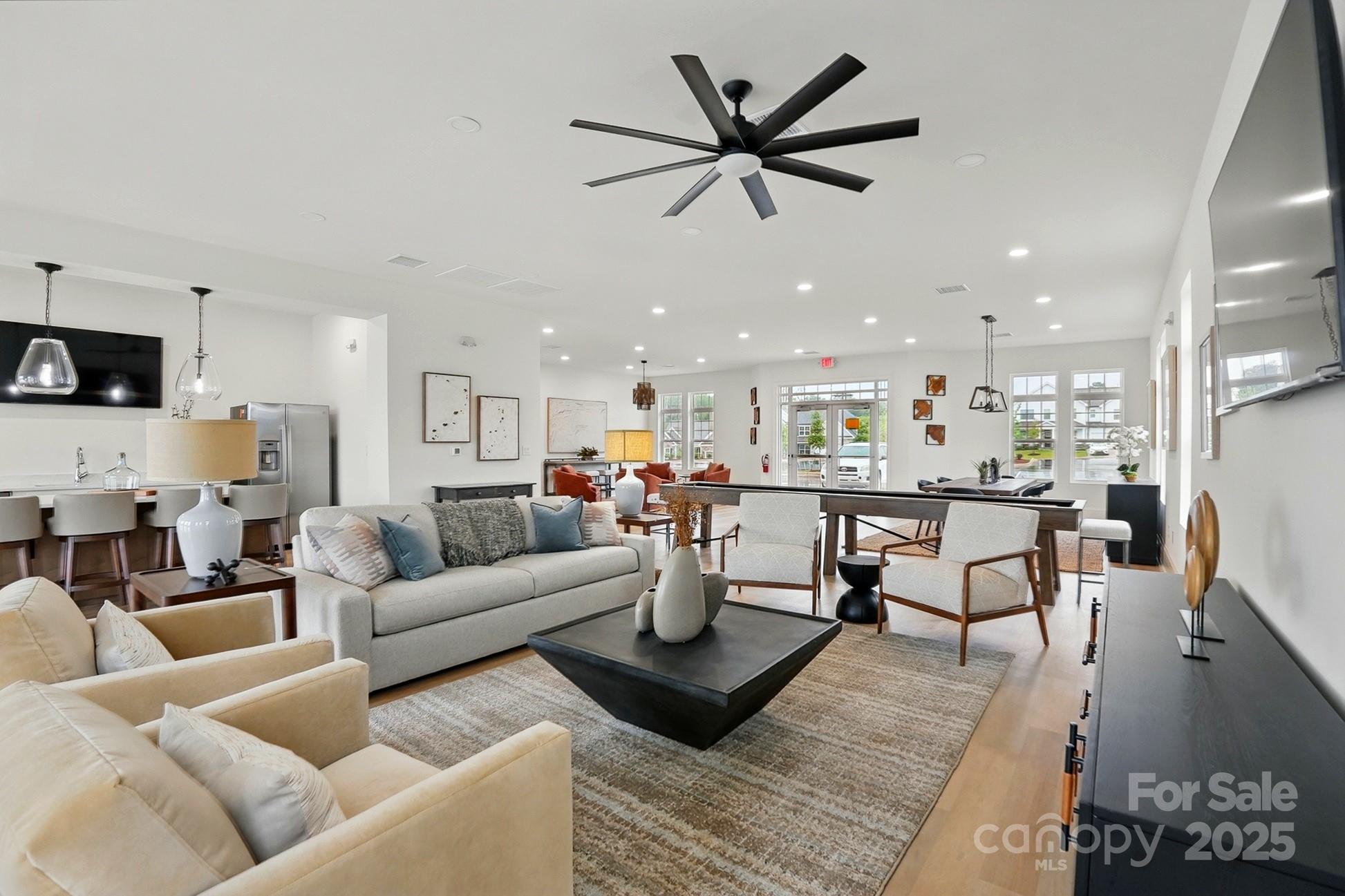 Laurelbrook - Residential