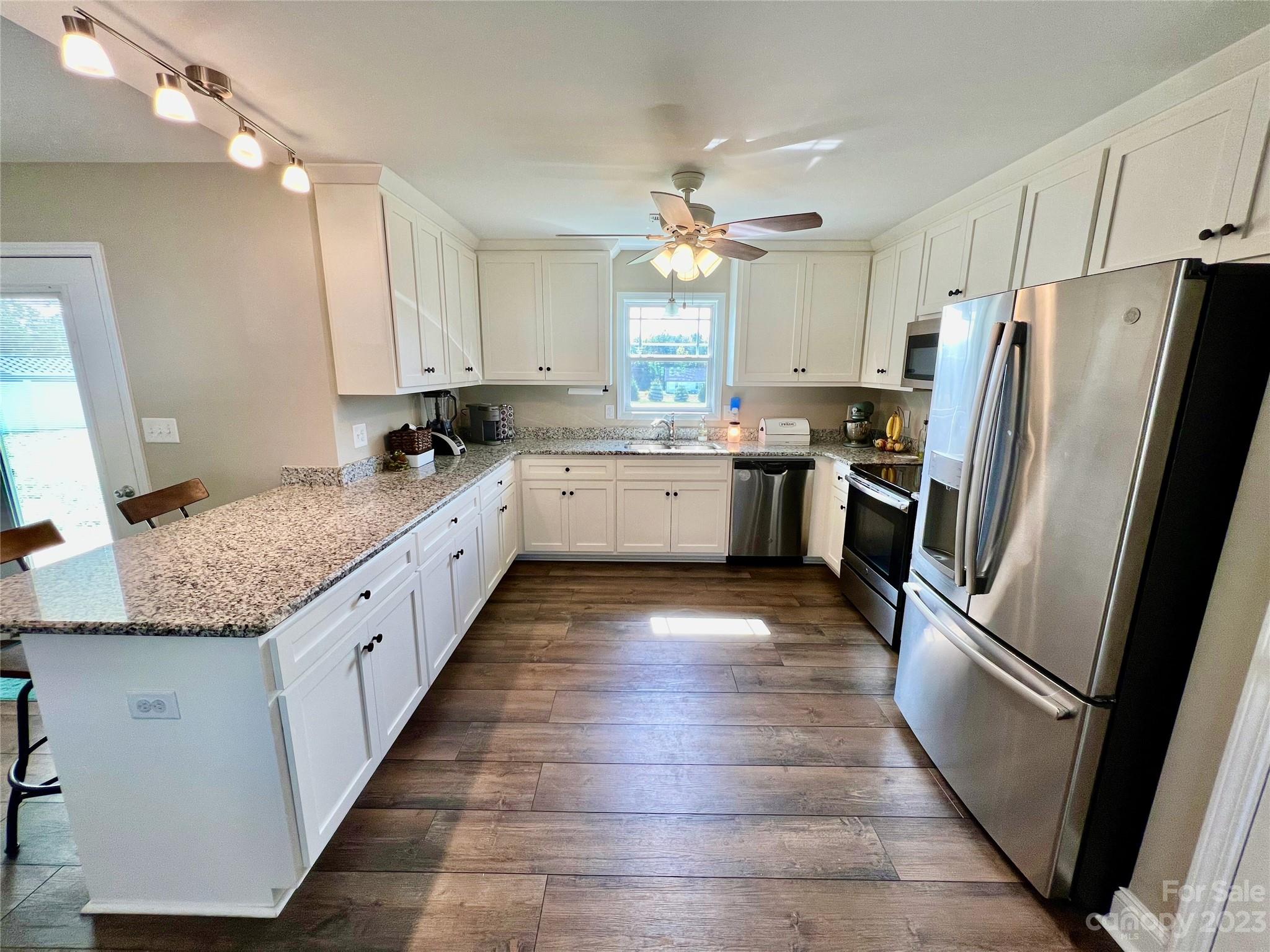 Brody Acres - Residential