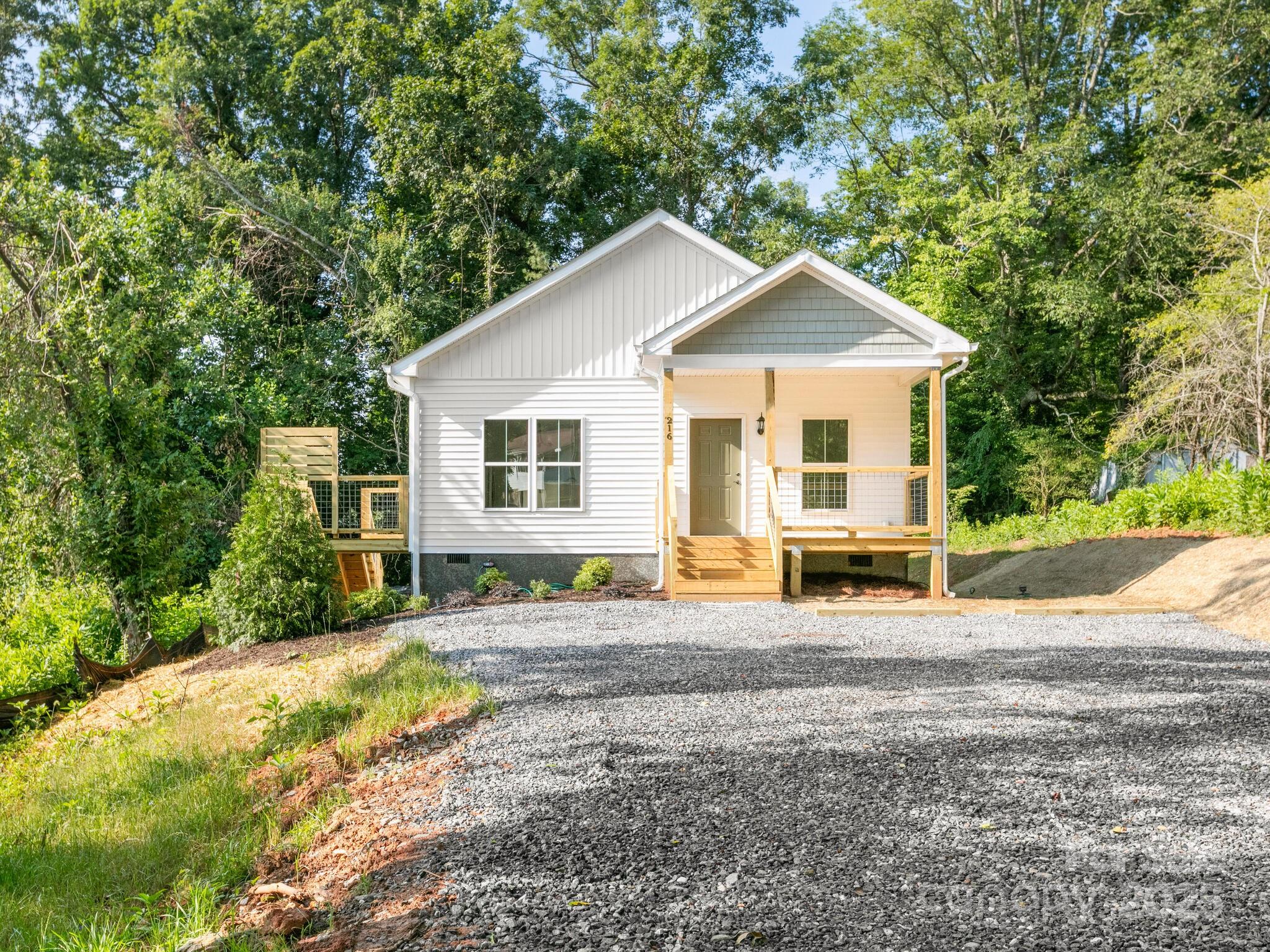 216 Lower Edgewood Road
