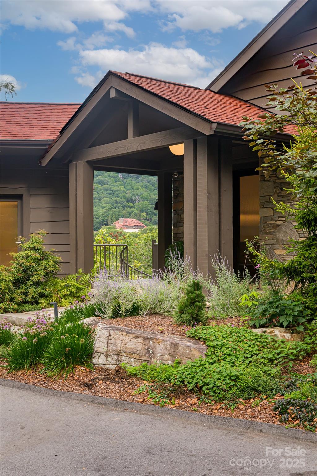 Kimberly Knoll - Residential