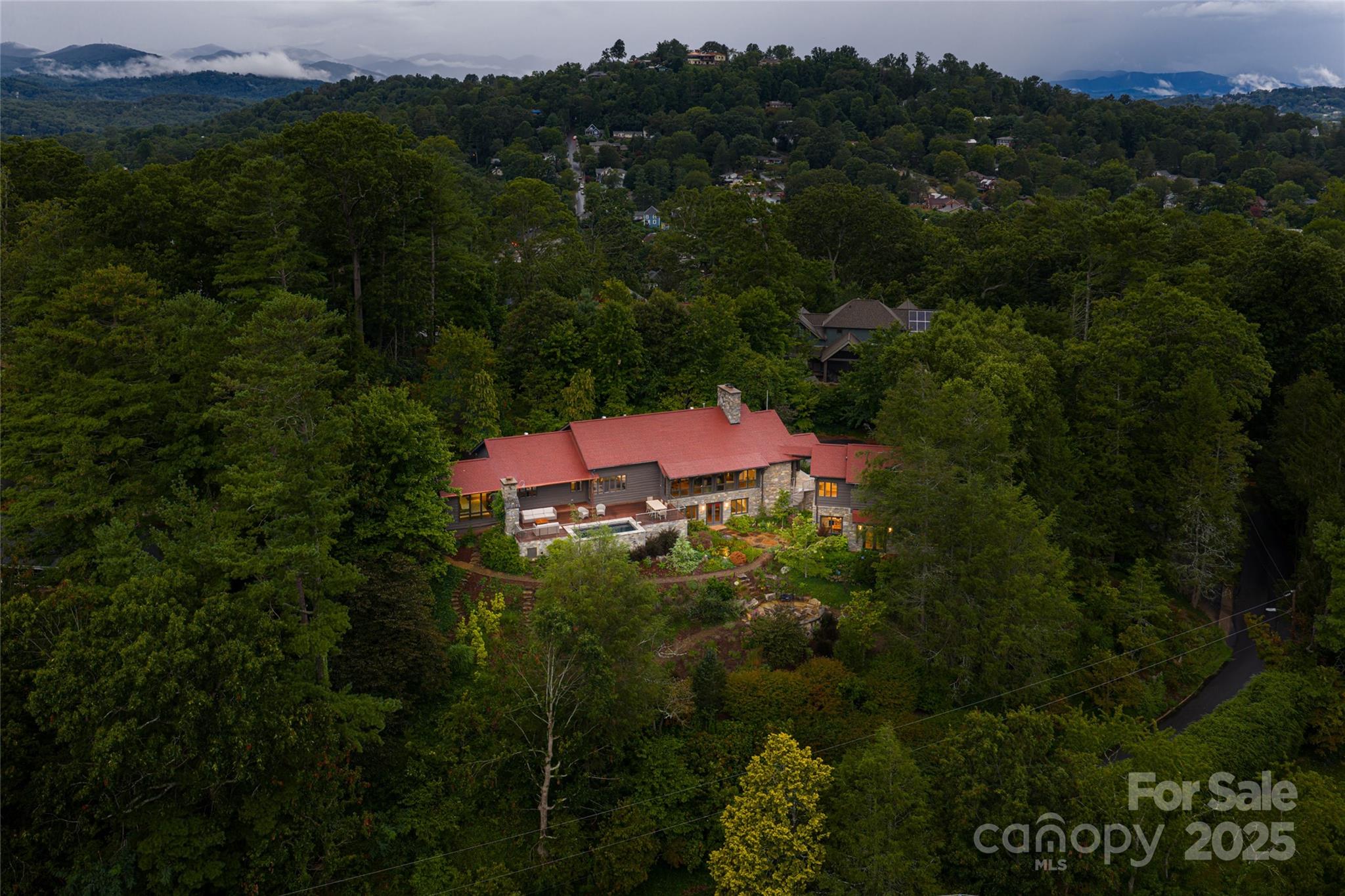 Kimberly Knoll - Residential