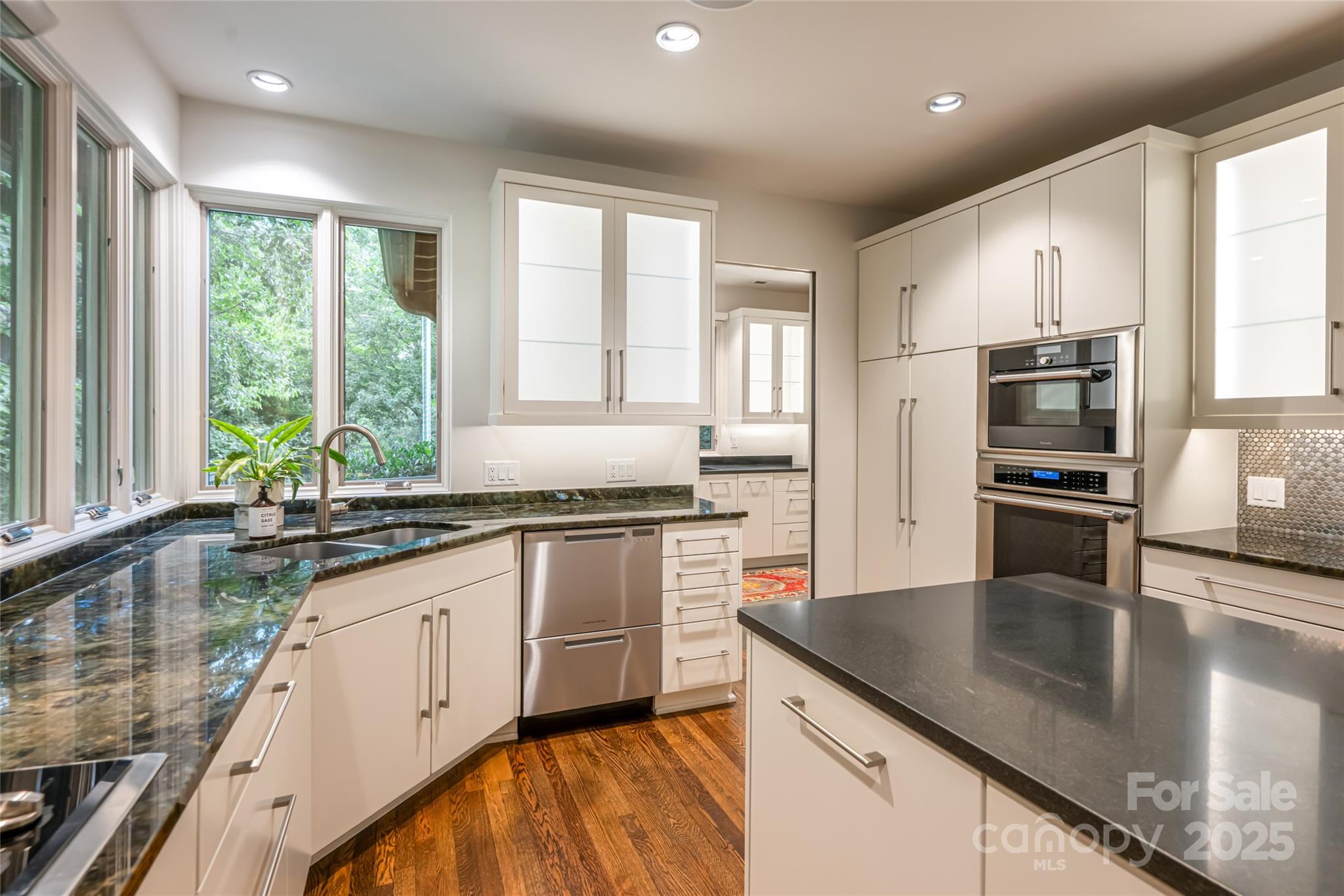 80 Kimberly Knoll Road