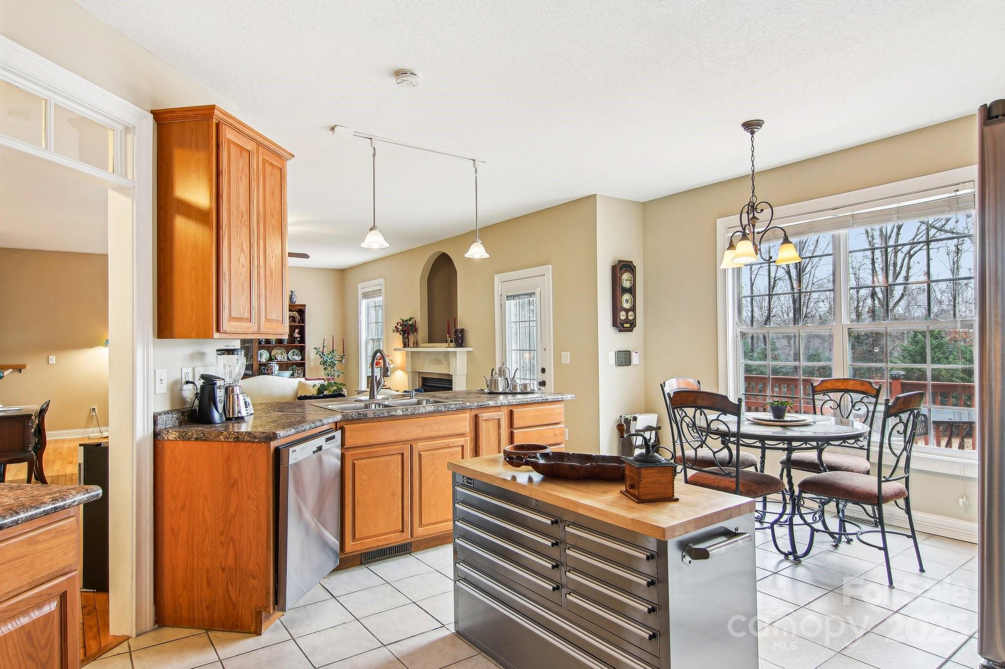 Woodlake - Residential