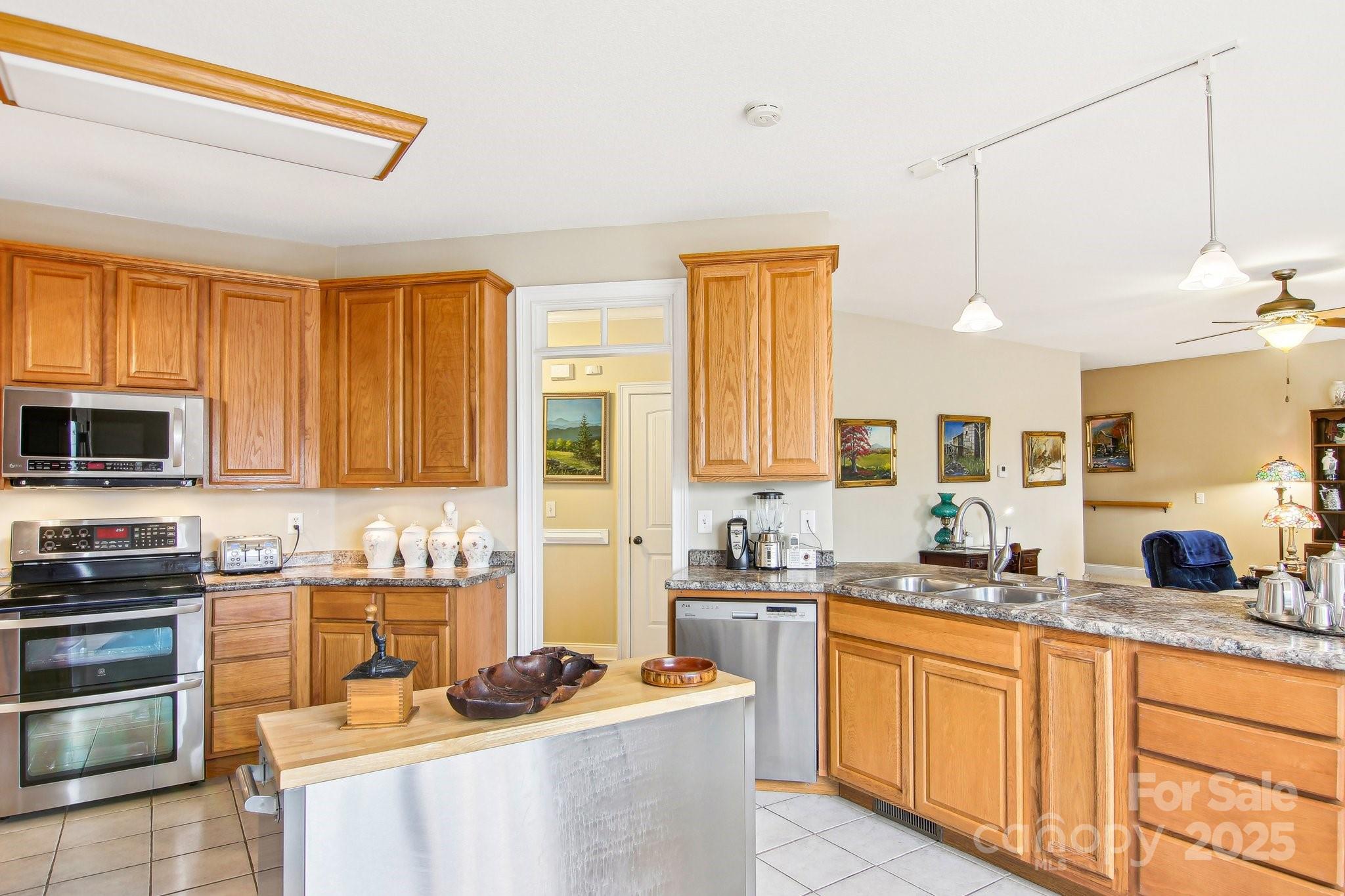 Woodlake - Residential