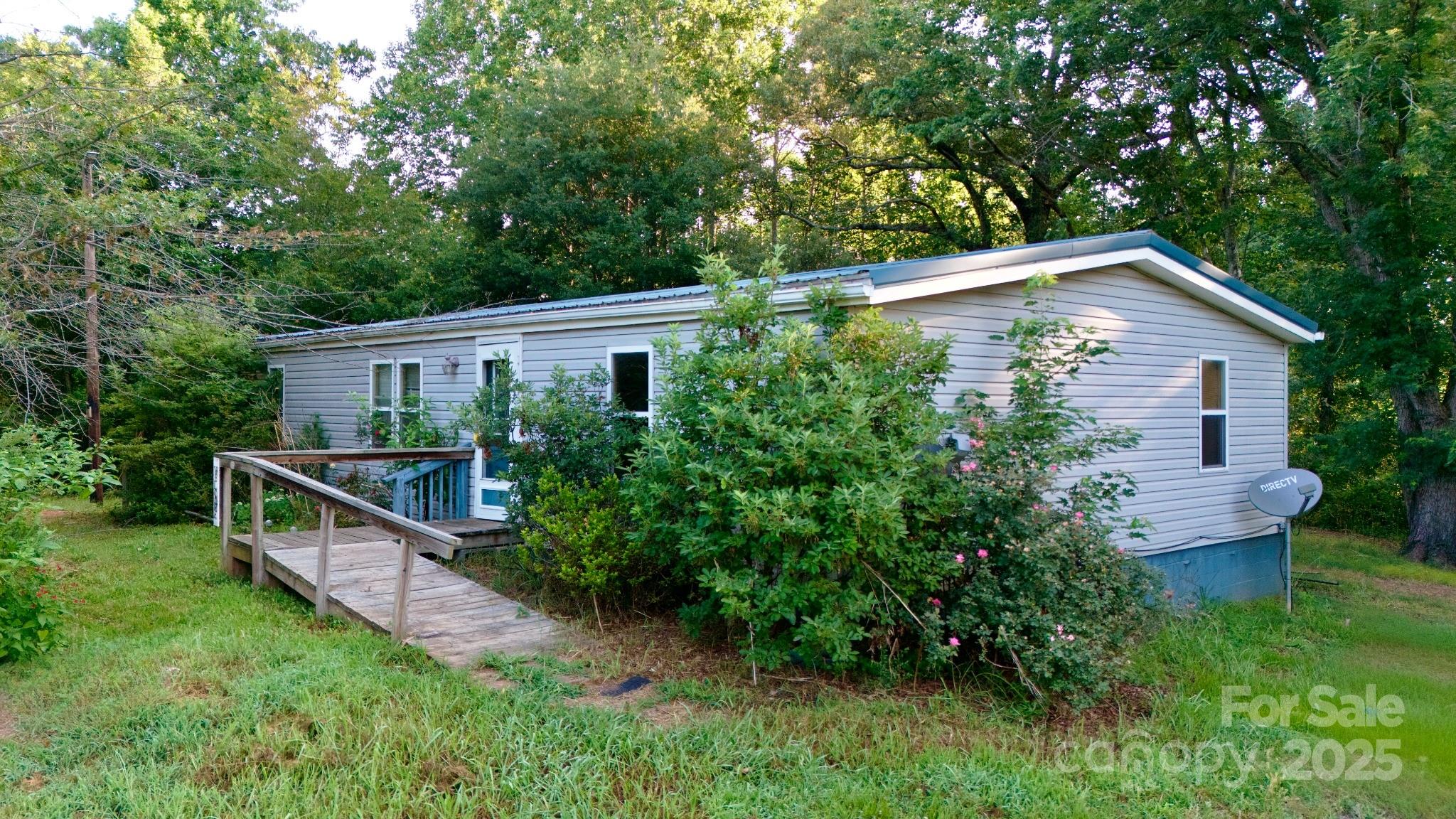 107 Round Pond Road