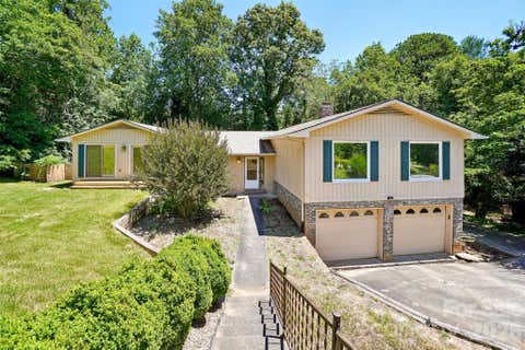 Photo of 51 Wake Robin Way, Asheville, NC 28805 (MLS # 4396887)