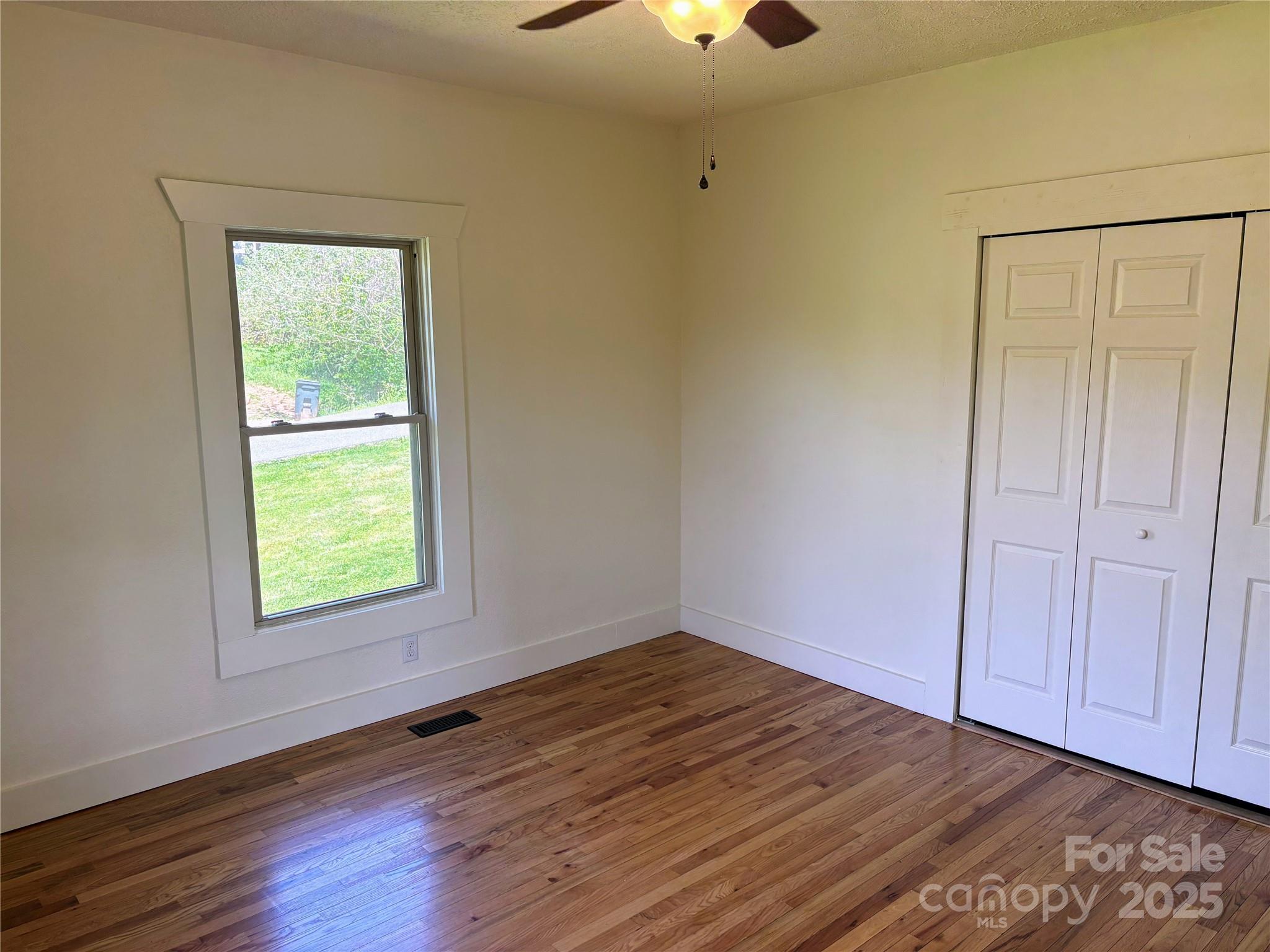 20 W Cross Street