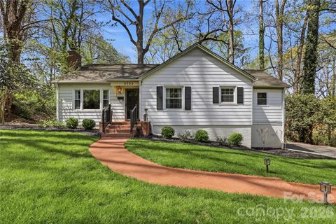 Photo of 2732 Temple Lane, Charlotte, NC 28205 (MLS # 4362386)