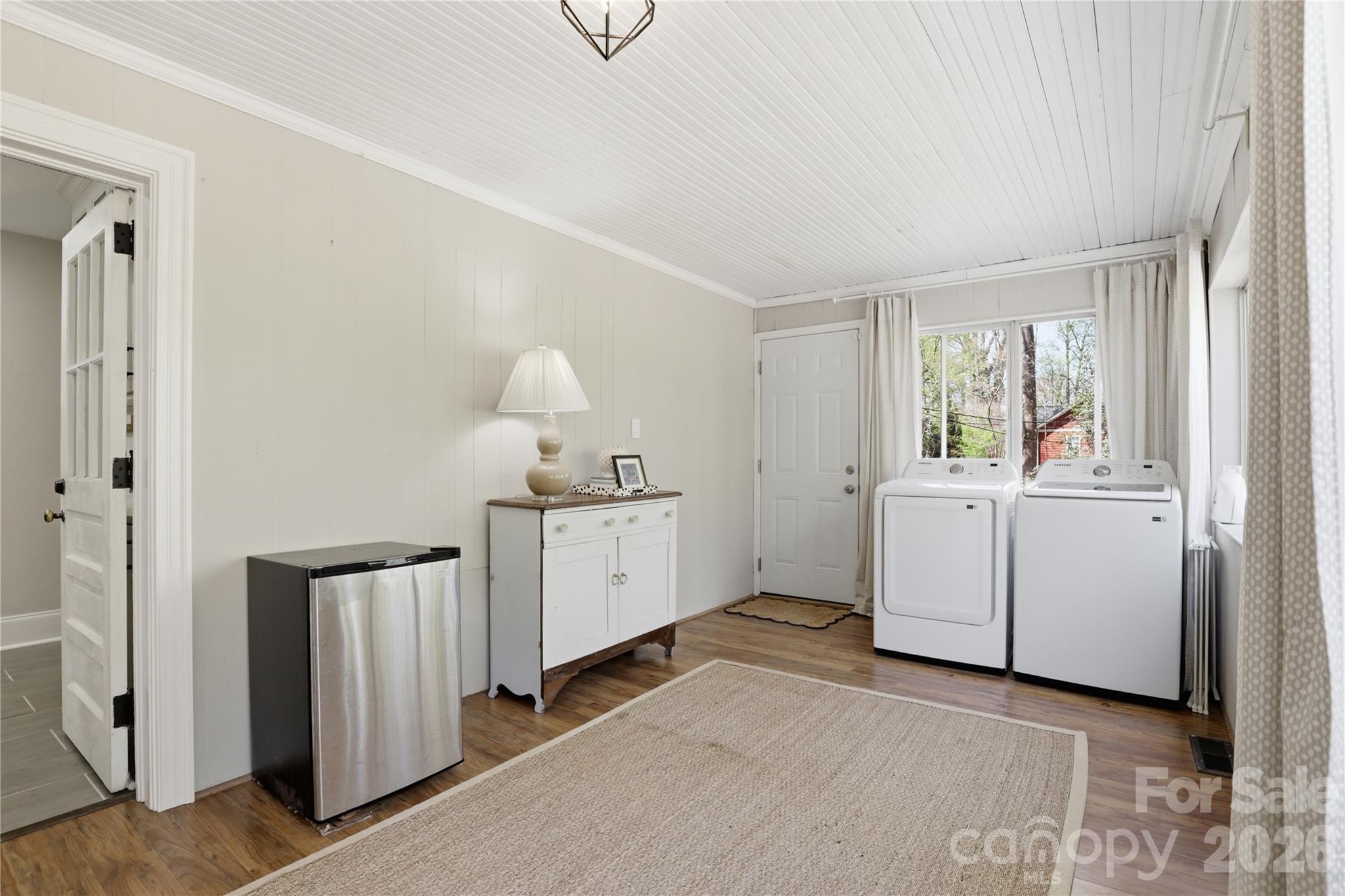 Medford Acres - Residential