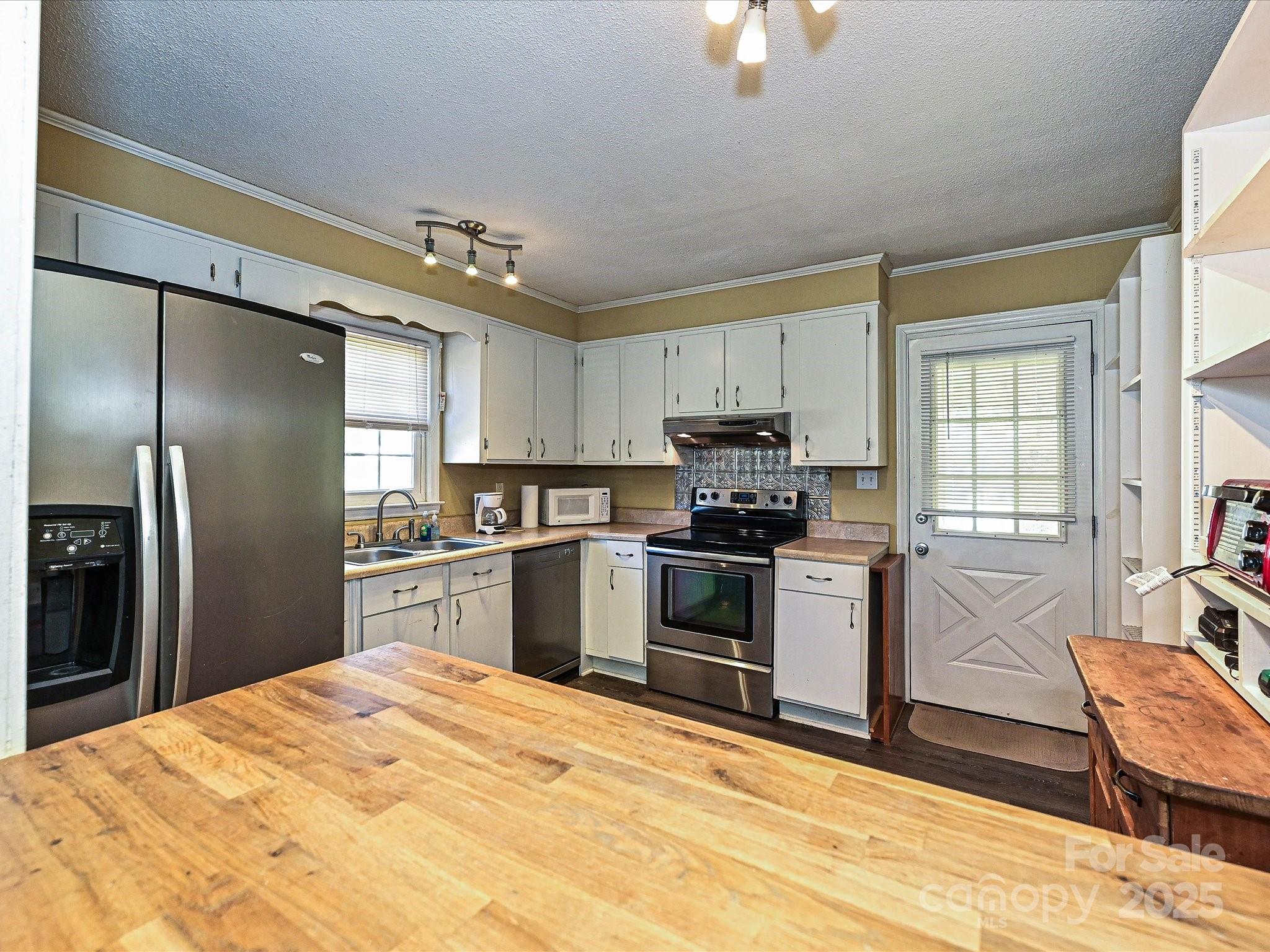 Sunset Park - Residential