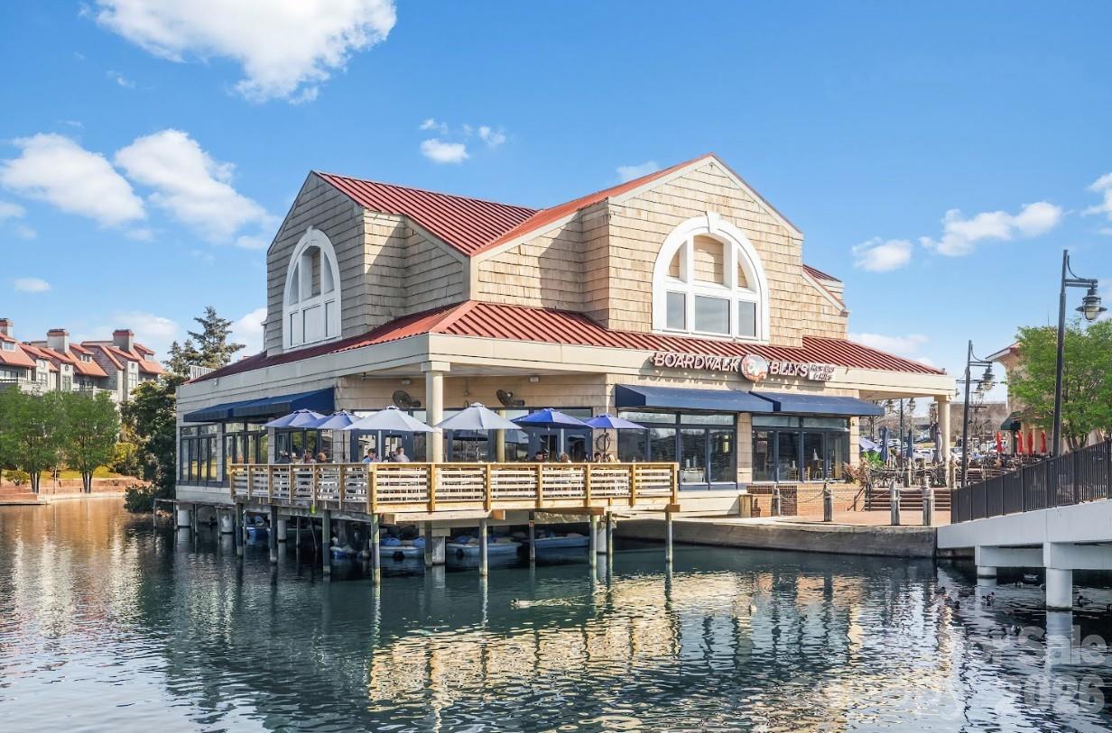 Ashmore Square - Residential