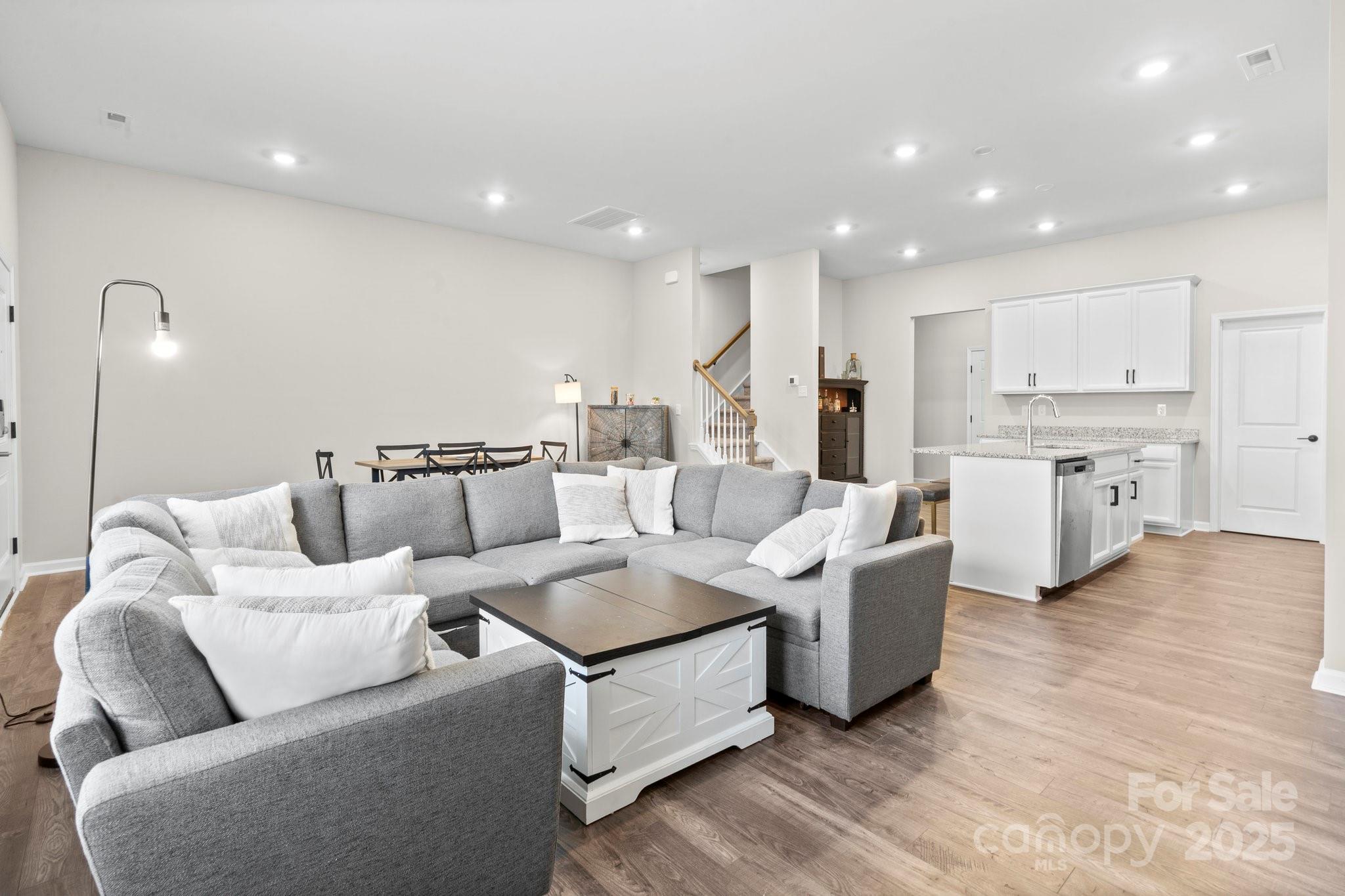8928 Morning Mist Road