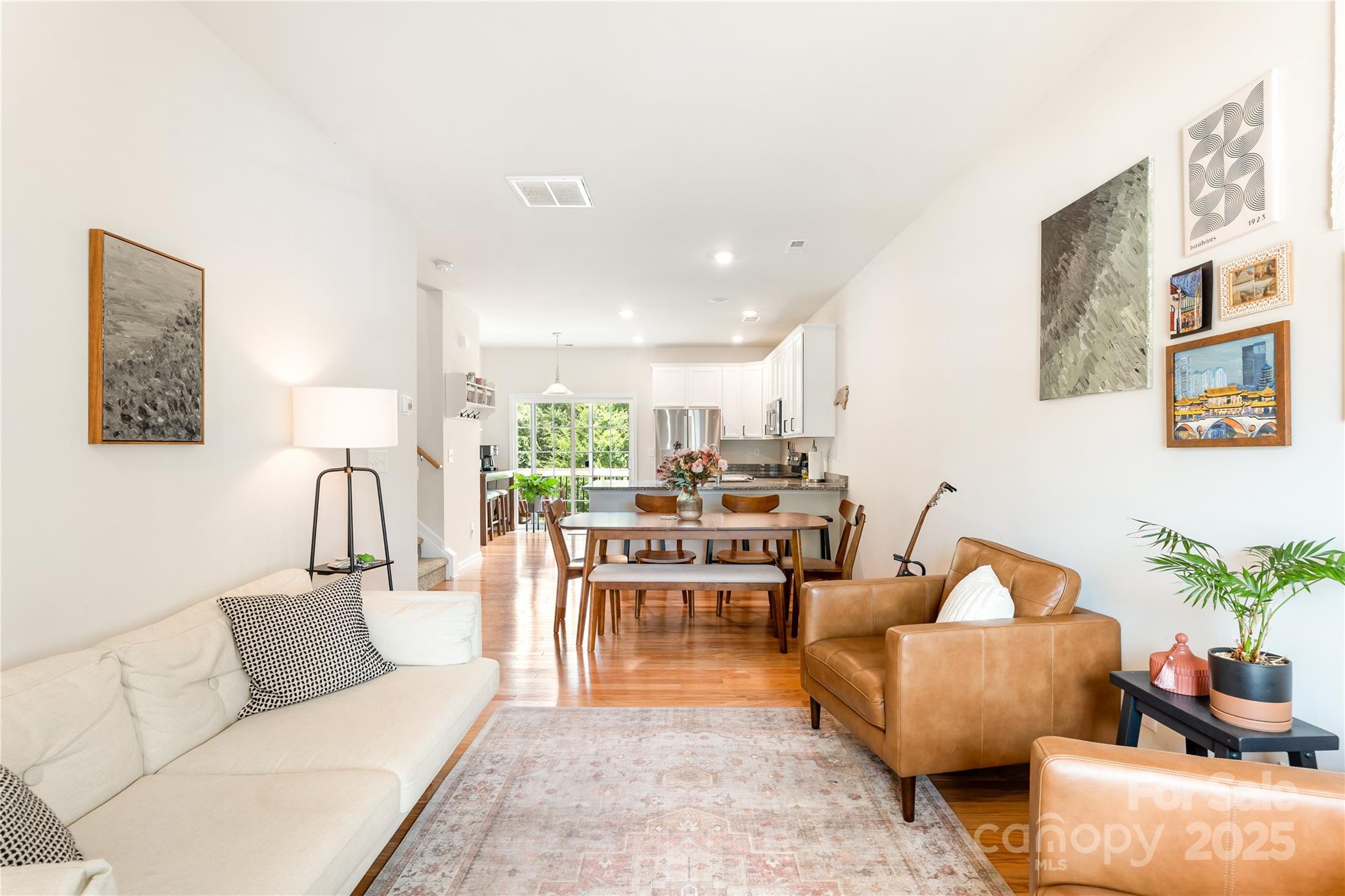 6507 Revolutionary Trail