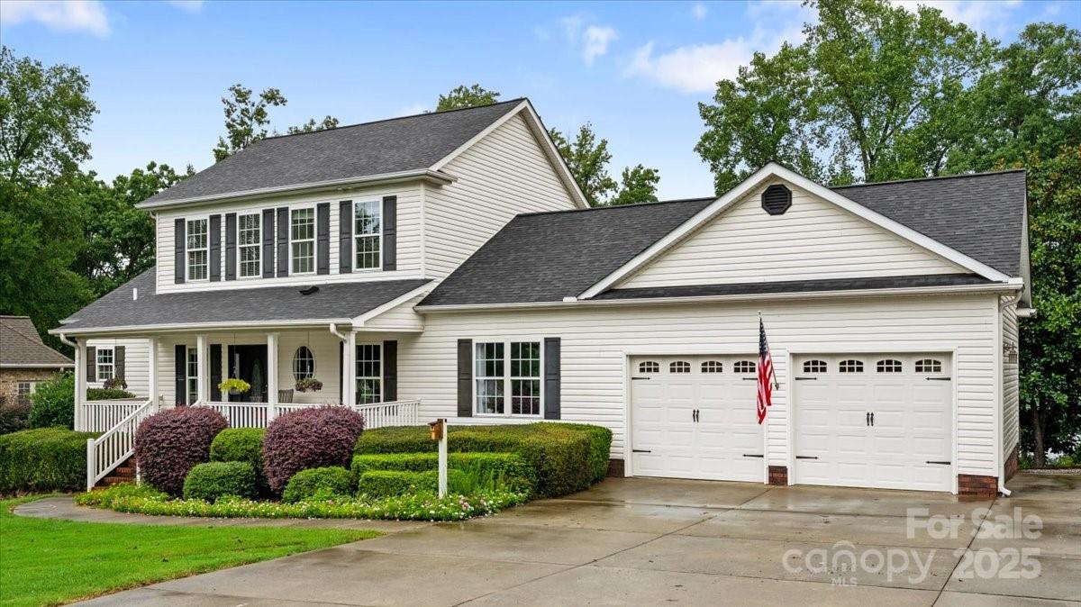 303 Potters Landing