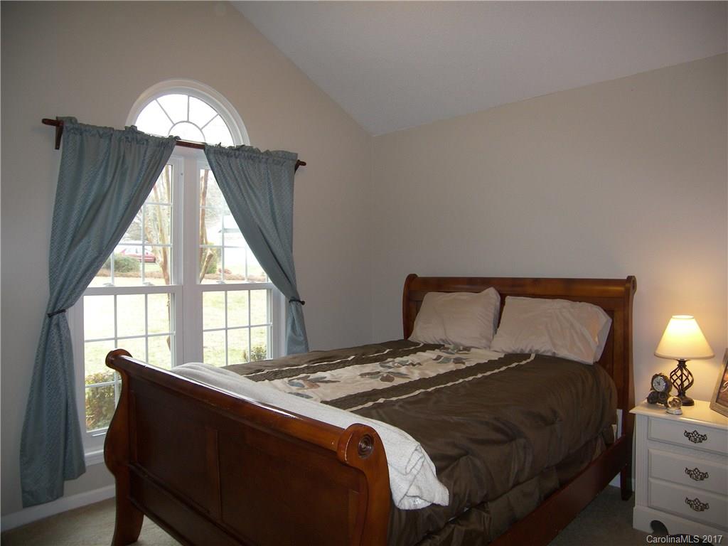 Weddington Woods - Residential