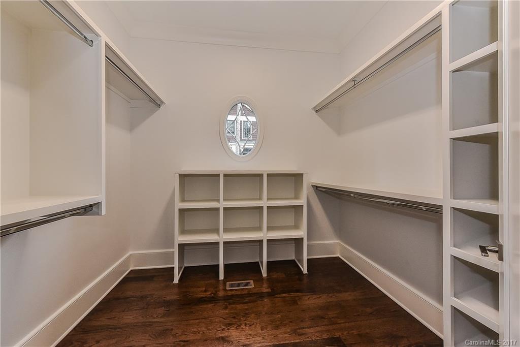 Cabin Woods - Residential