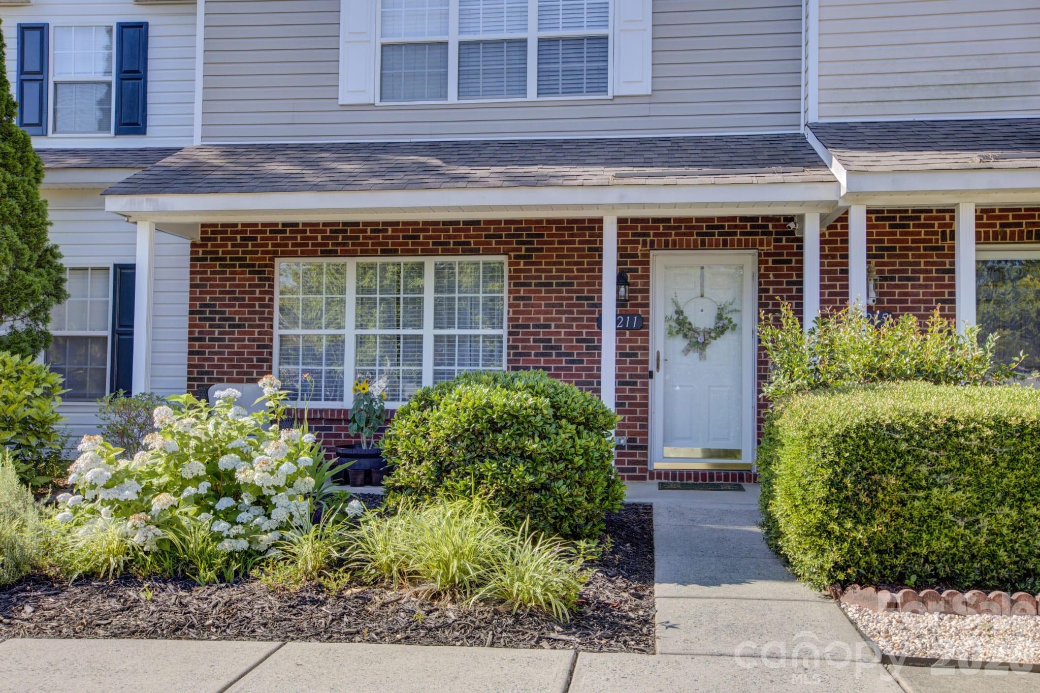 12211 Hood Bend Court