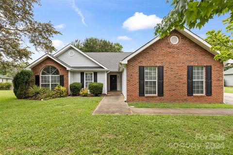 Single Family Residence in Monroe NC 833 Harvest Way.jpg