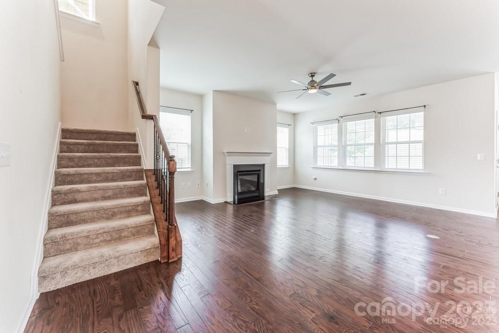 Summerhouse at Paddlers Cove - Residential