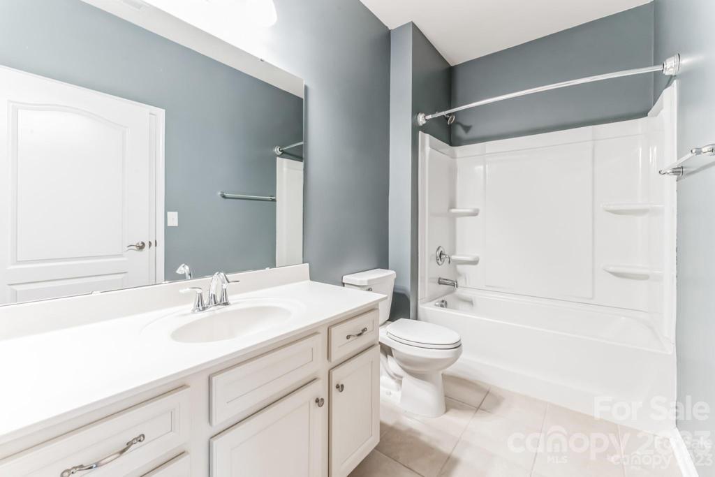 Summerhouse at Paddlers Cove - Residential