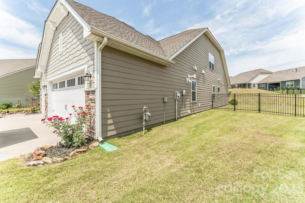 Summerhouse at Paddlers Cove - Residential